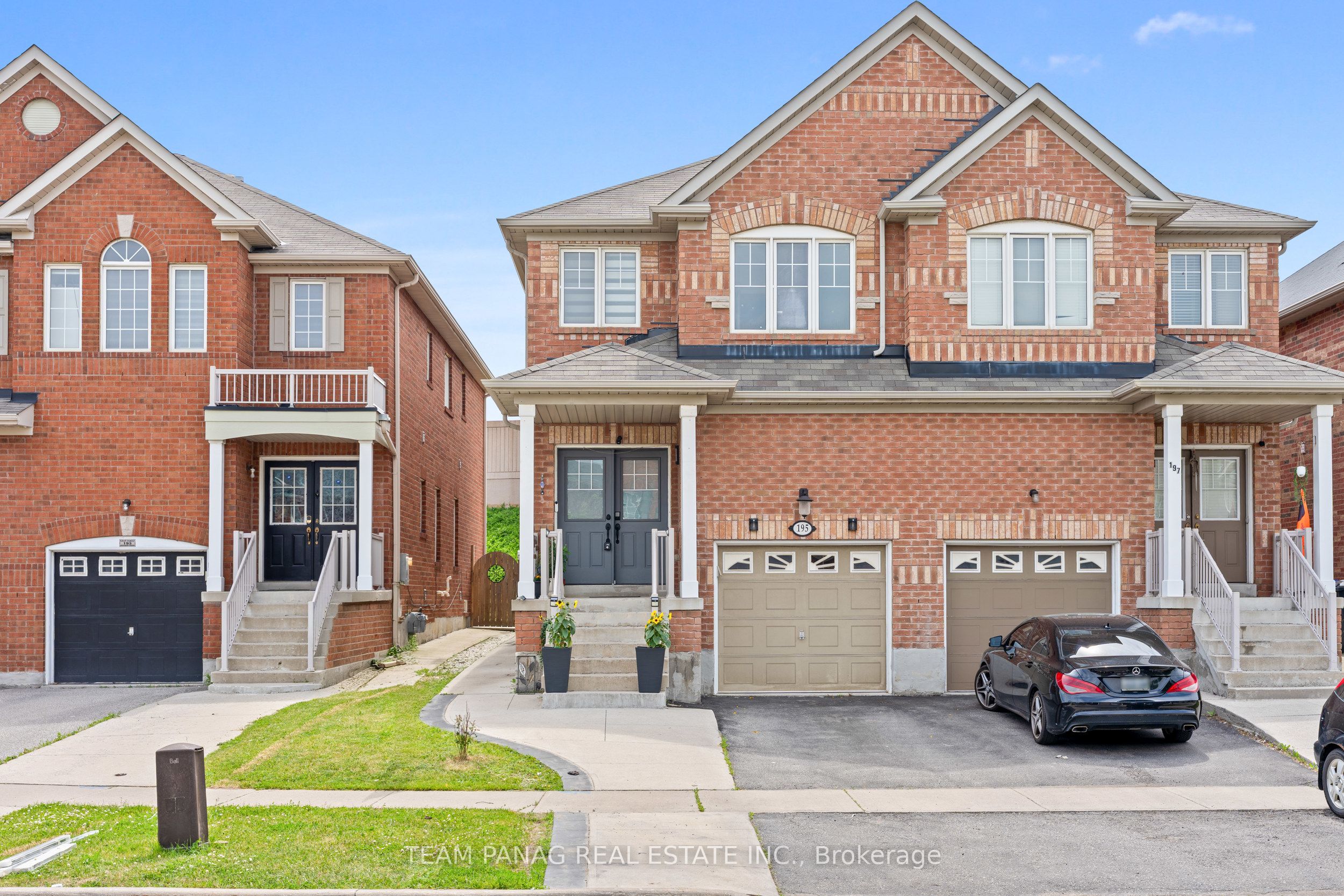 195 Checkerberry Crescent