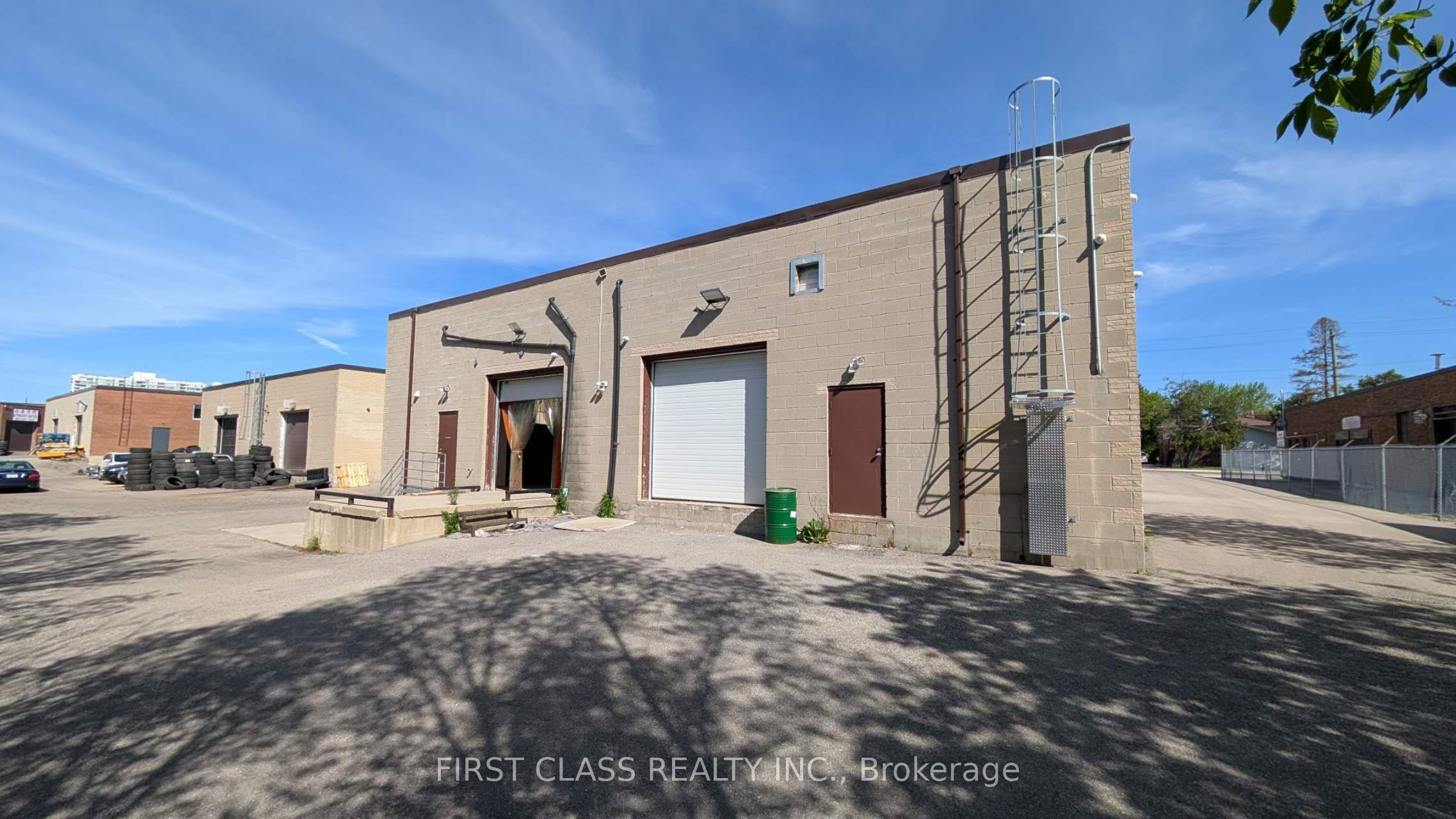 87 & 89 Glen Cameron Road