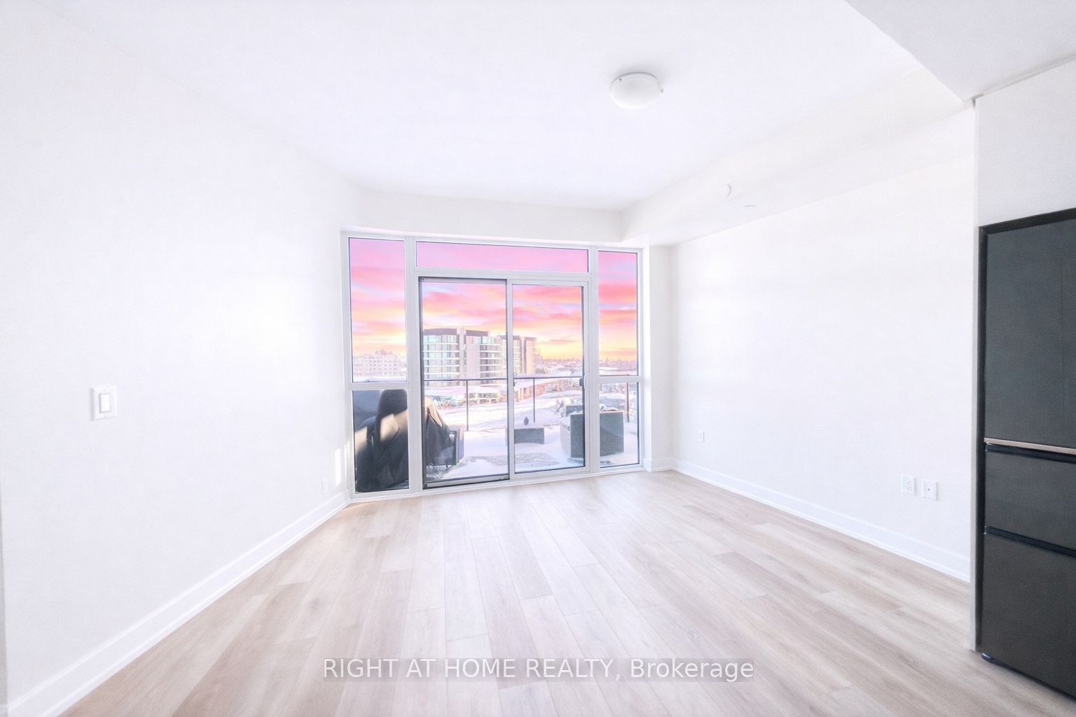 375 Sea Ray Avenue 345