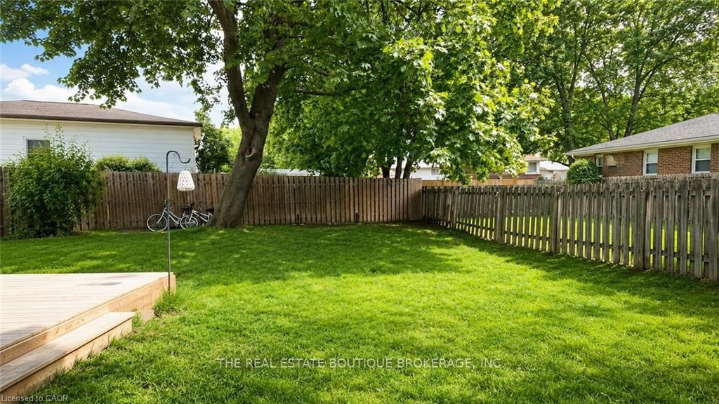 1345 Colonsay Drive