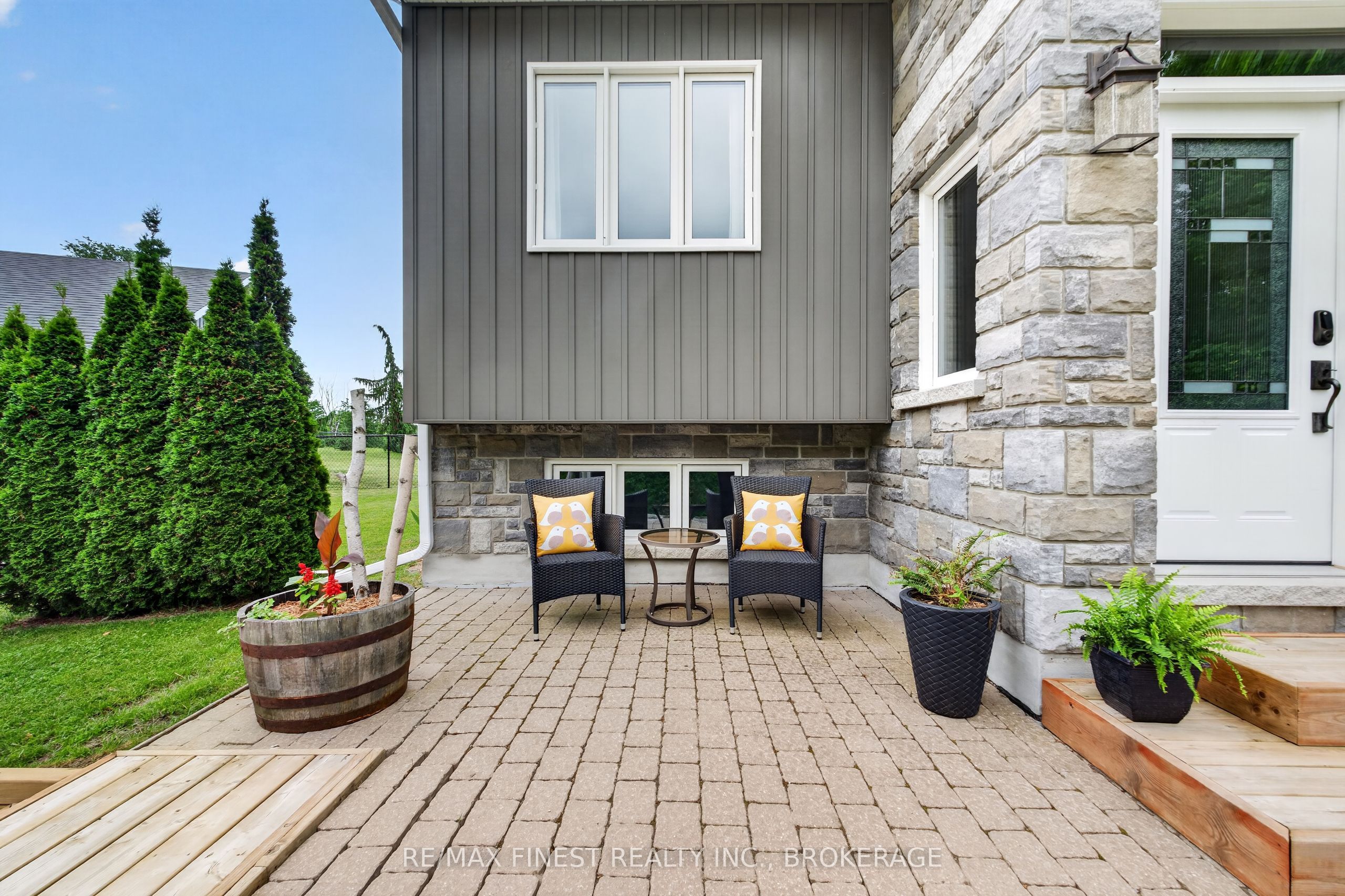 1415 Rickards Road