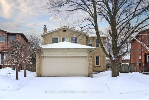 27 Ventris Drive Ajax ON L1T 1V1