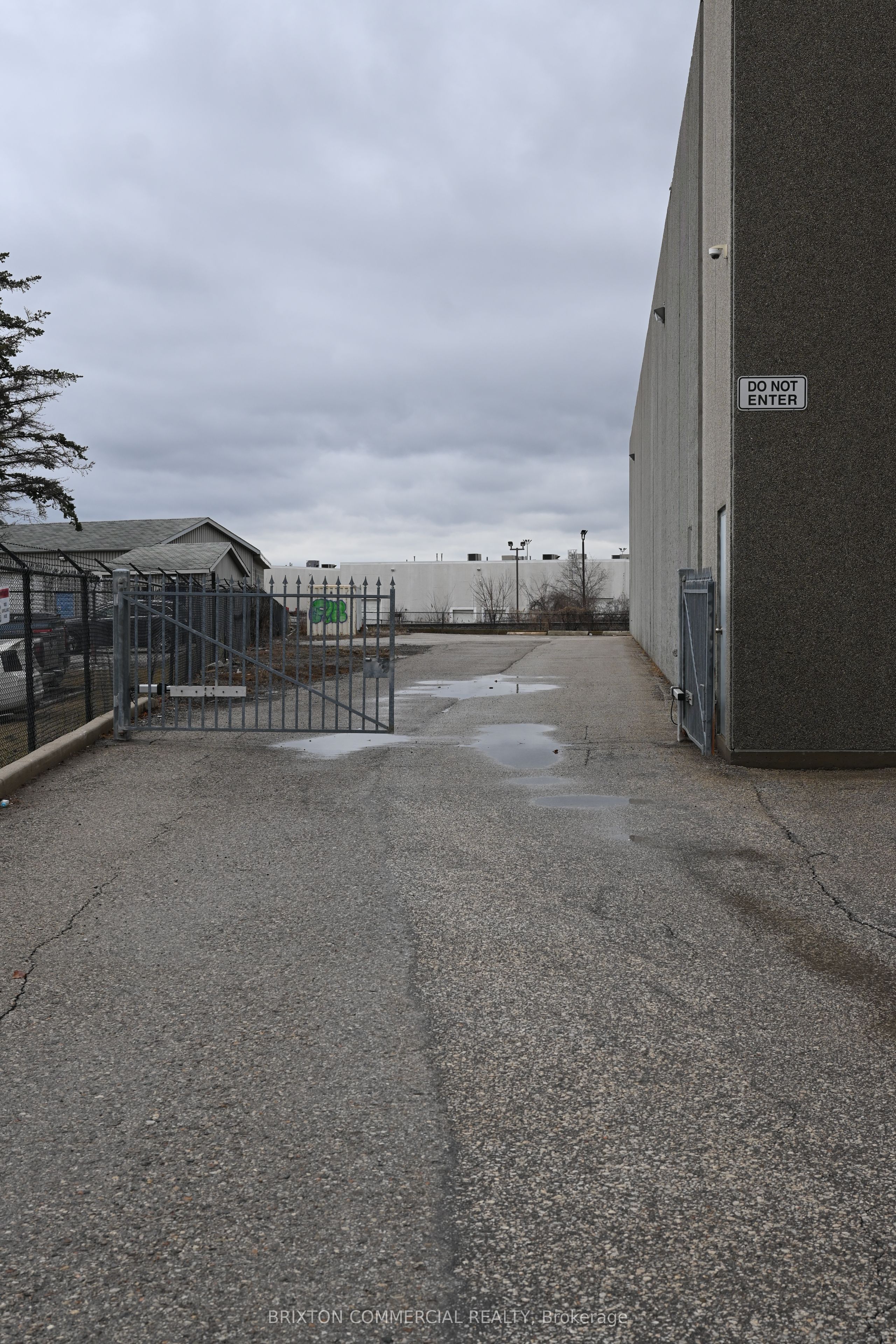 71 Villarboit Crescent 1&2