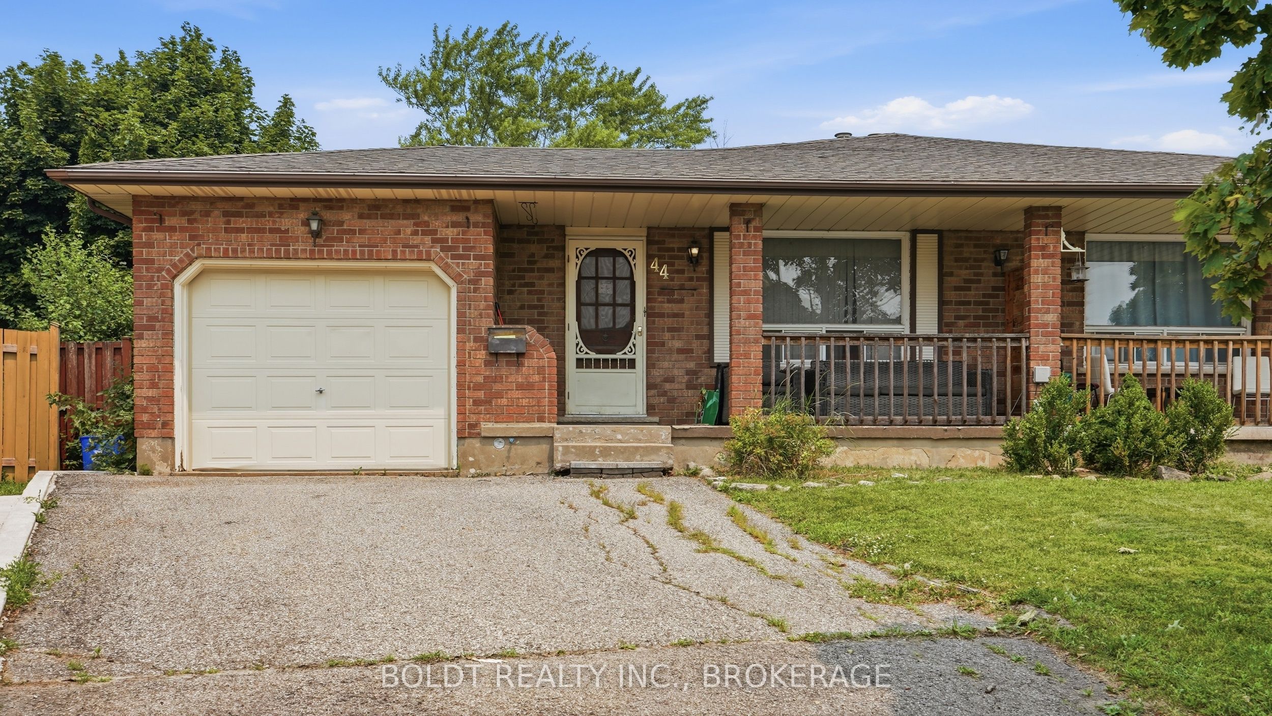 44 Culligan Crescent