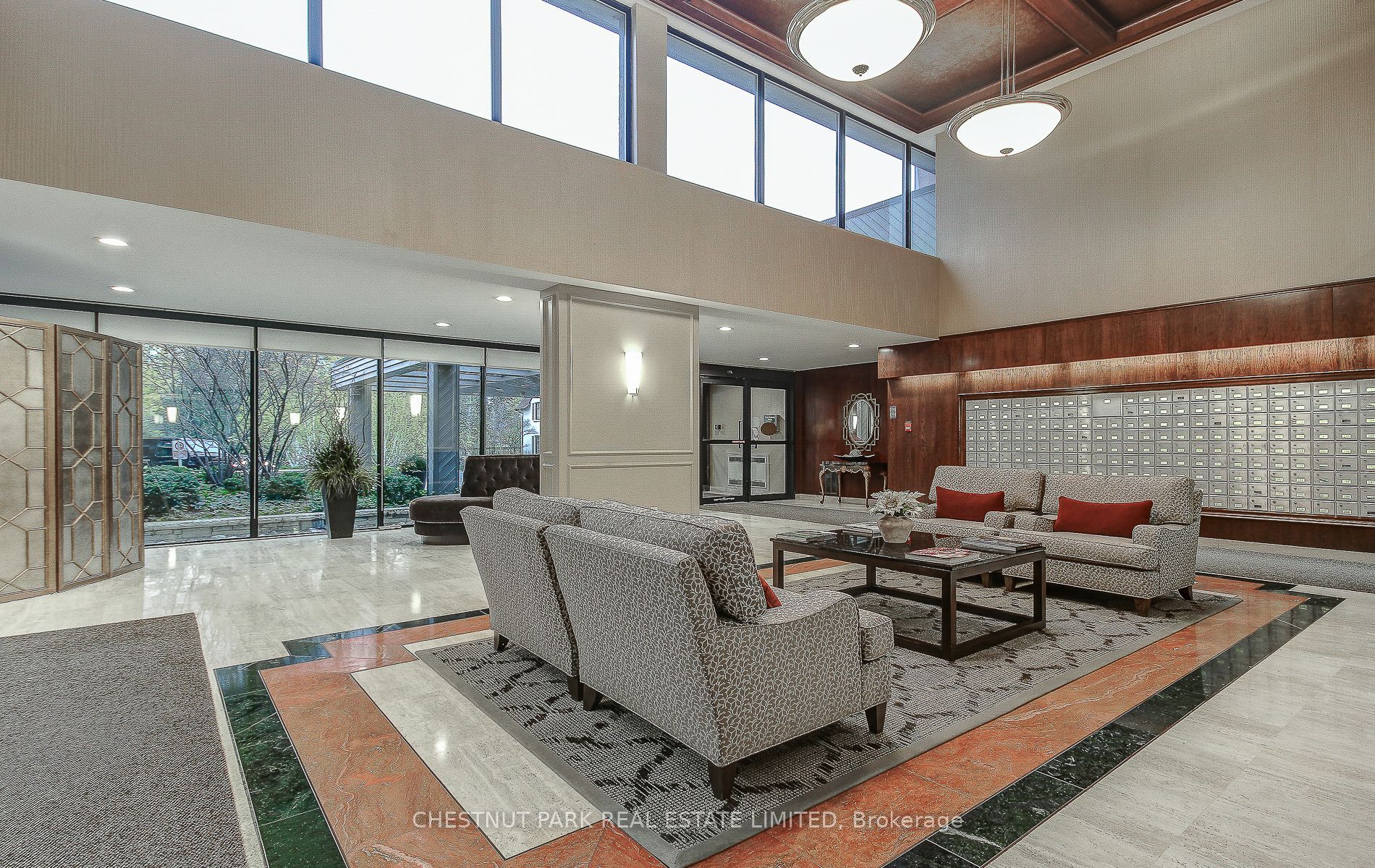 1400 Dixie Road 812