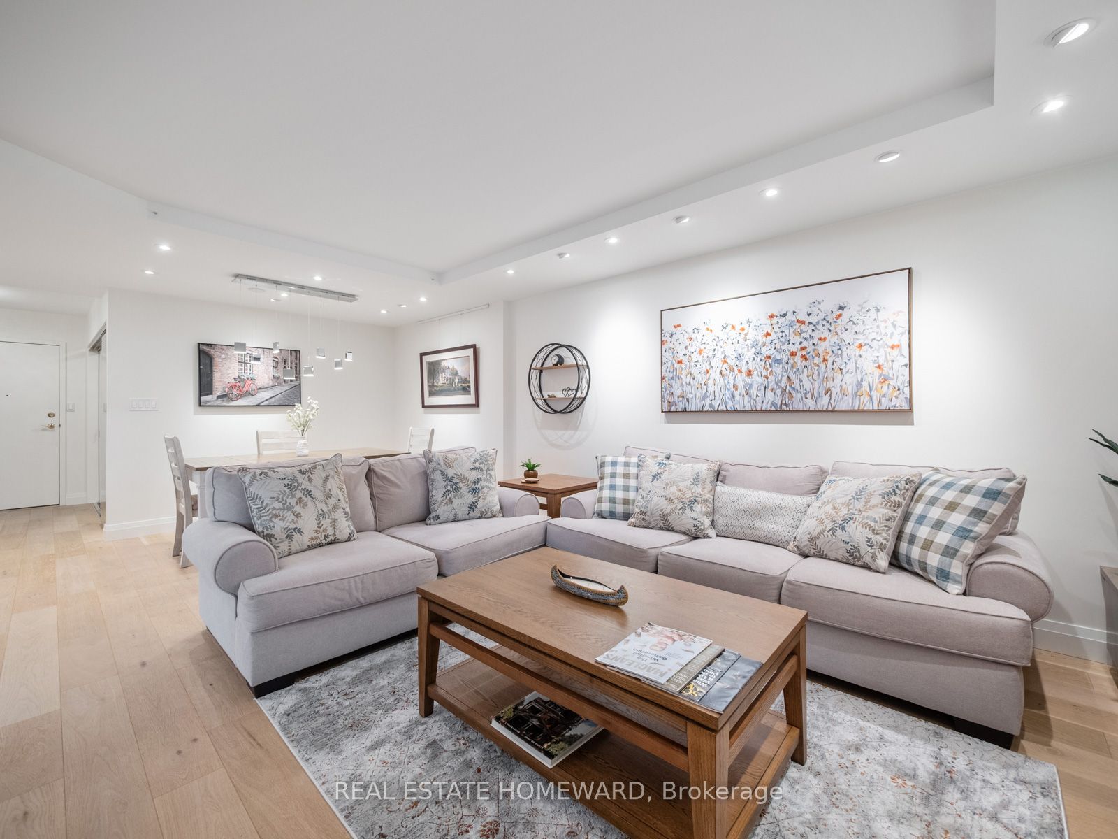 20 Guildwood Parkway 311