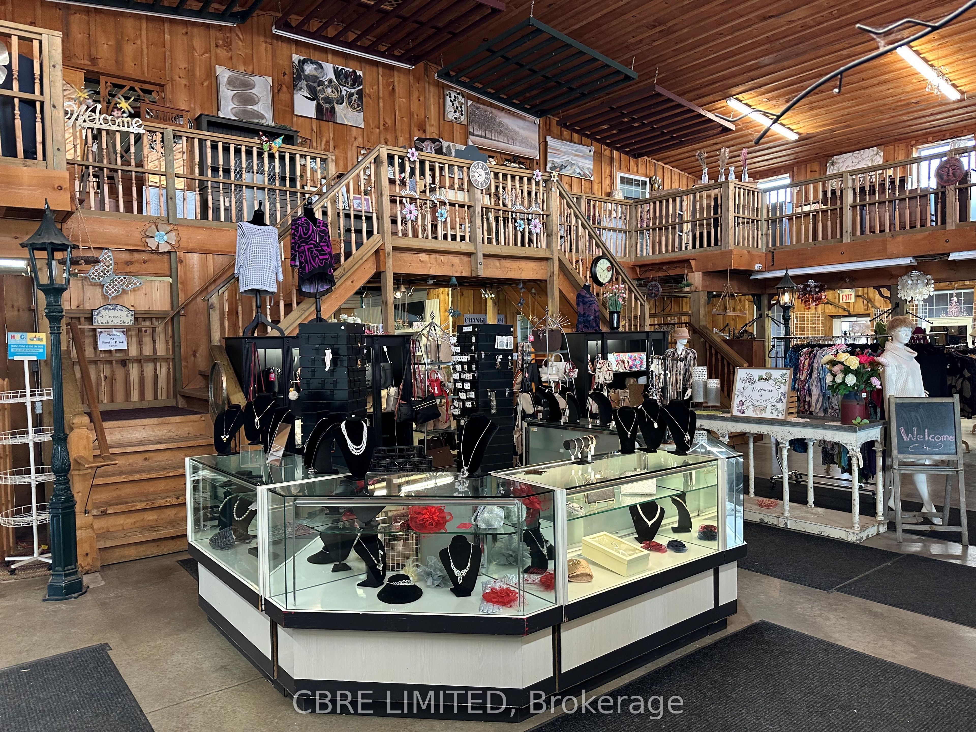 533 Millgrove Side Road