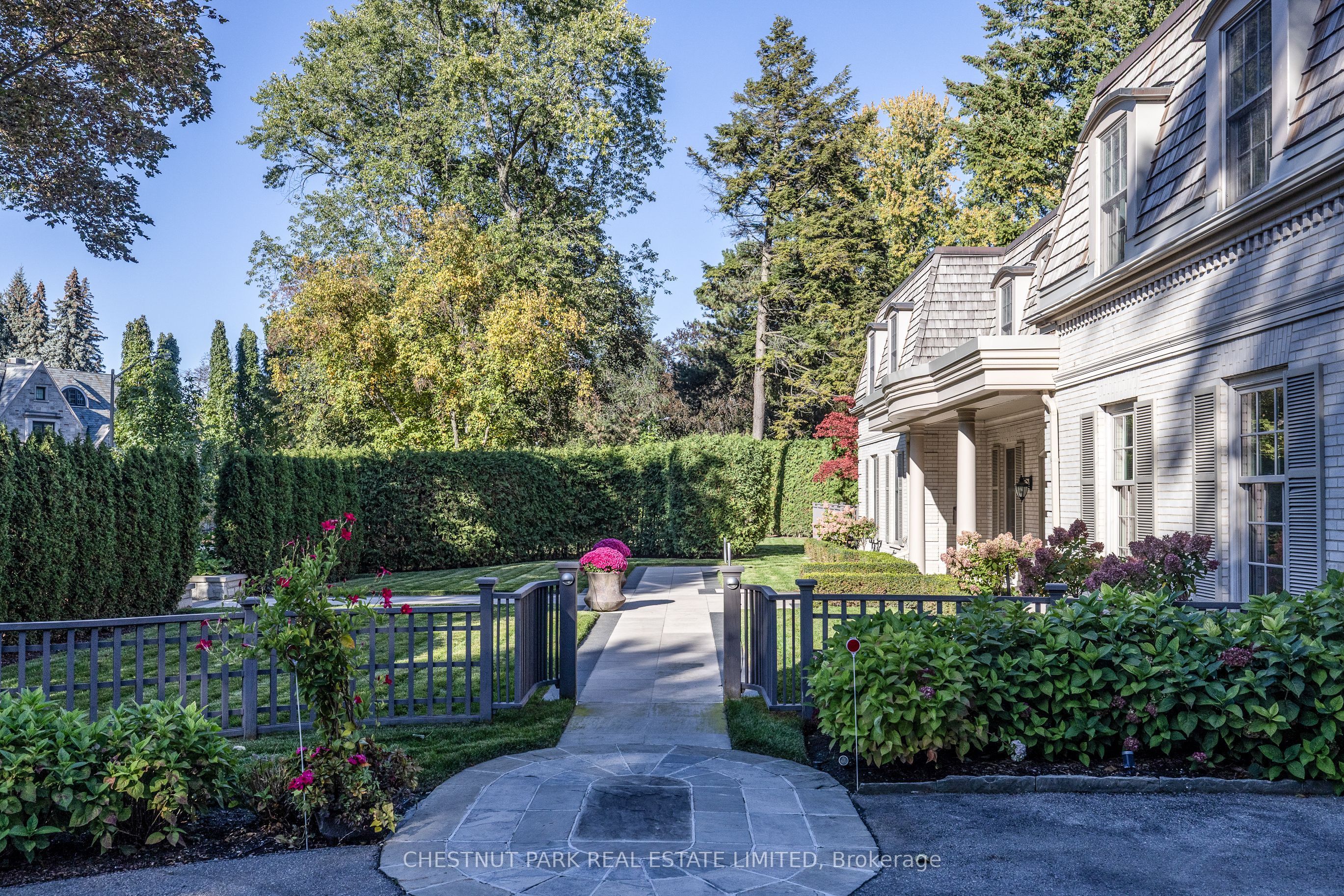 1 Valleyanna Drive
