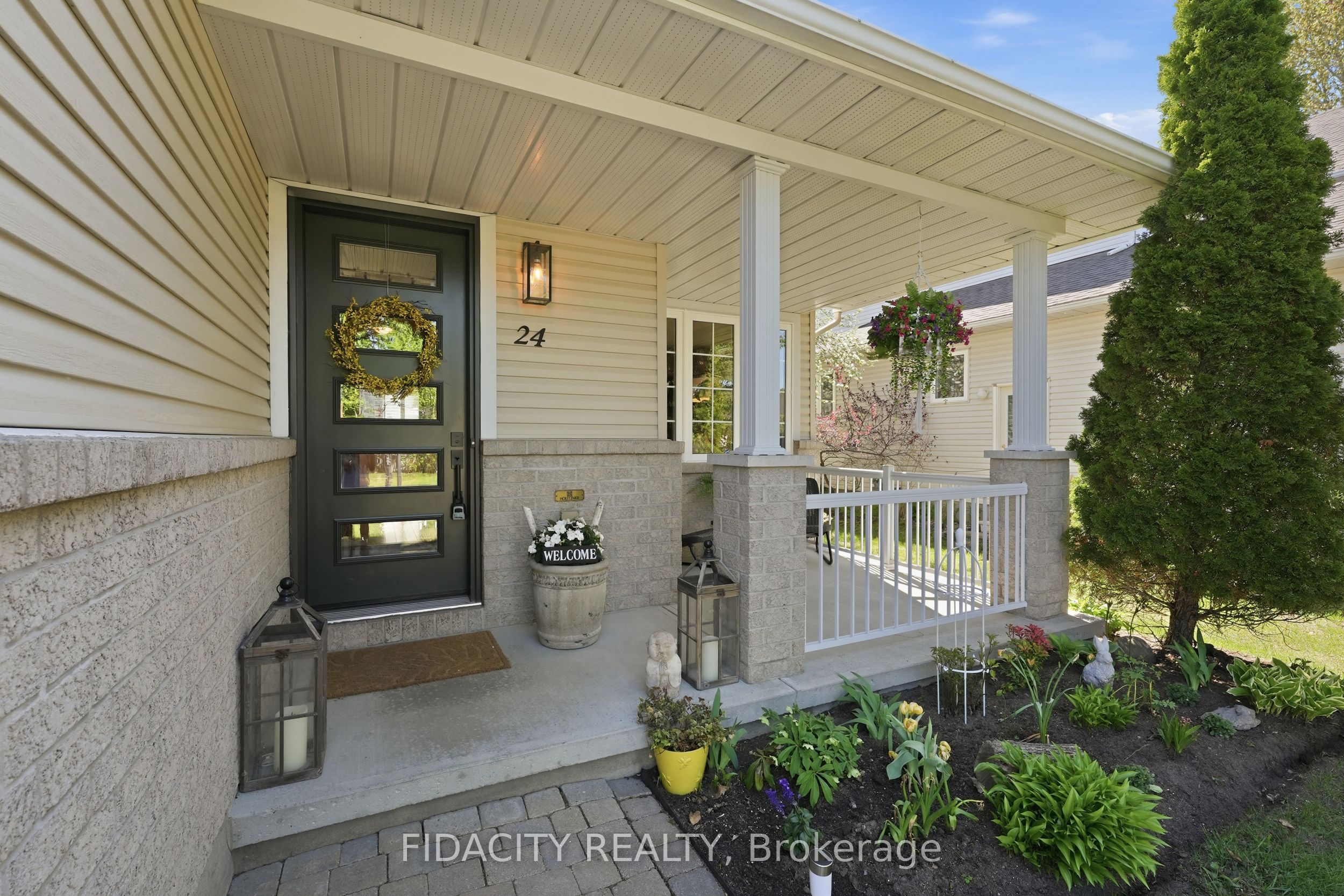 24 Sirocco Crescent