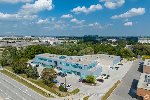 9225 Leslie Street 4-5 Richmond Hill ON L4B 3H6