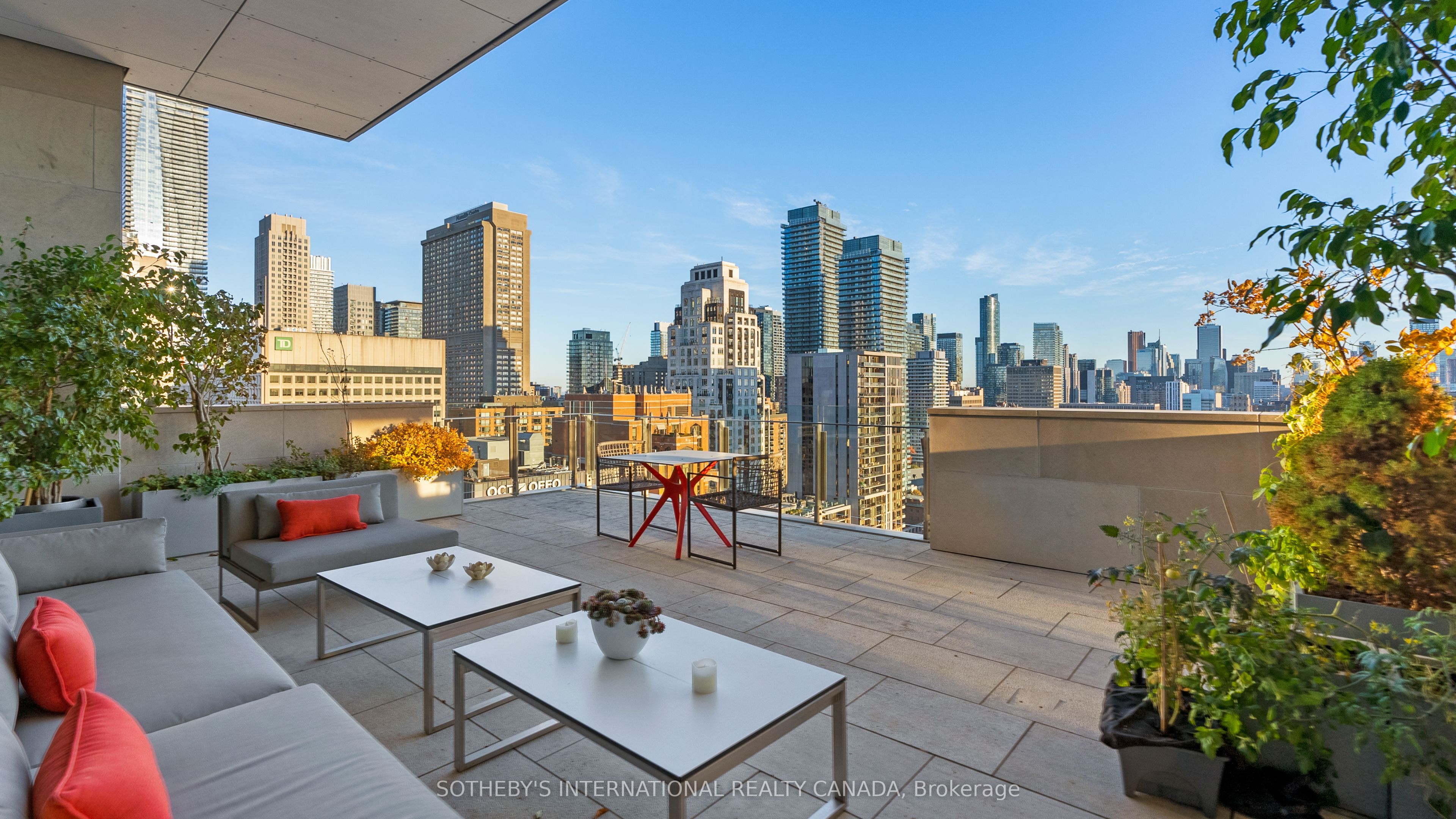 155 Cumberland Street 1700