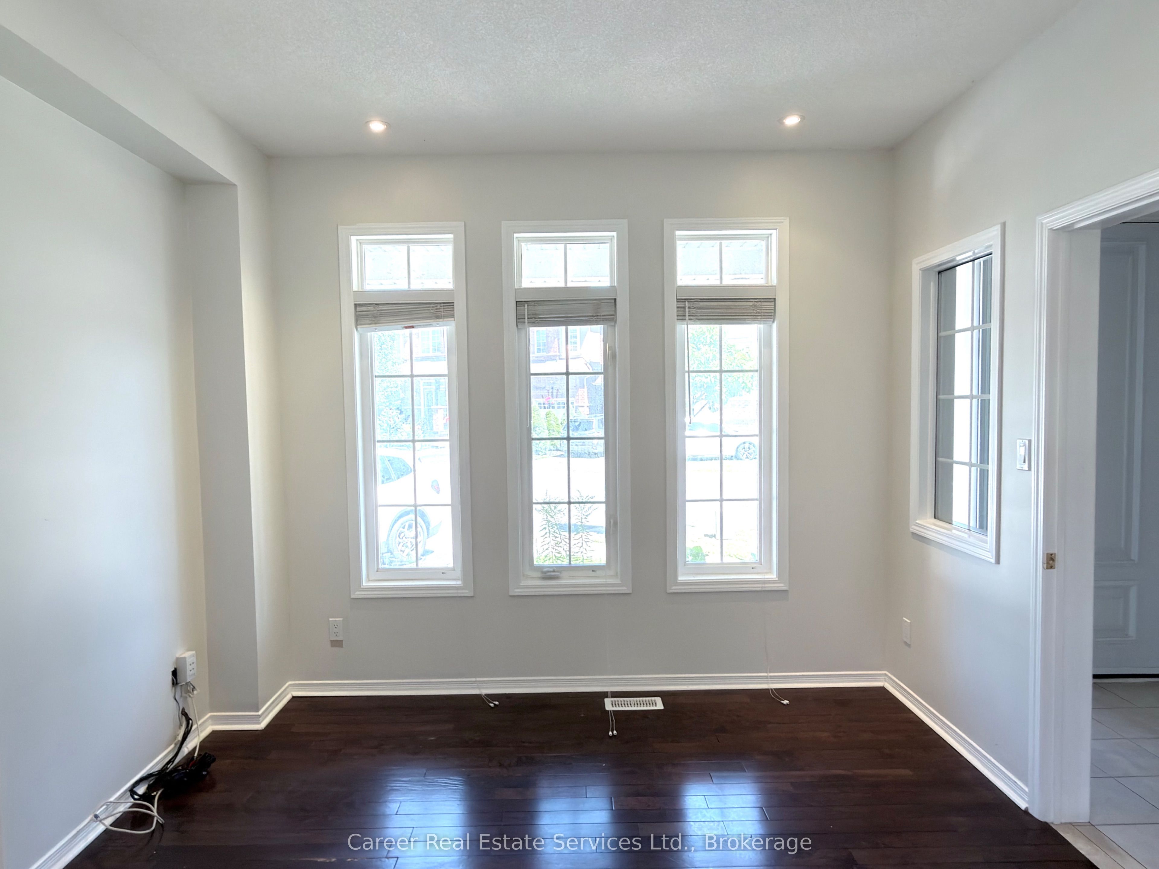 12 Cragg Crescent