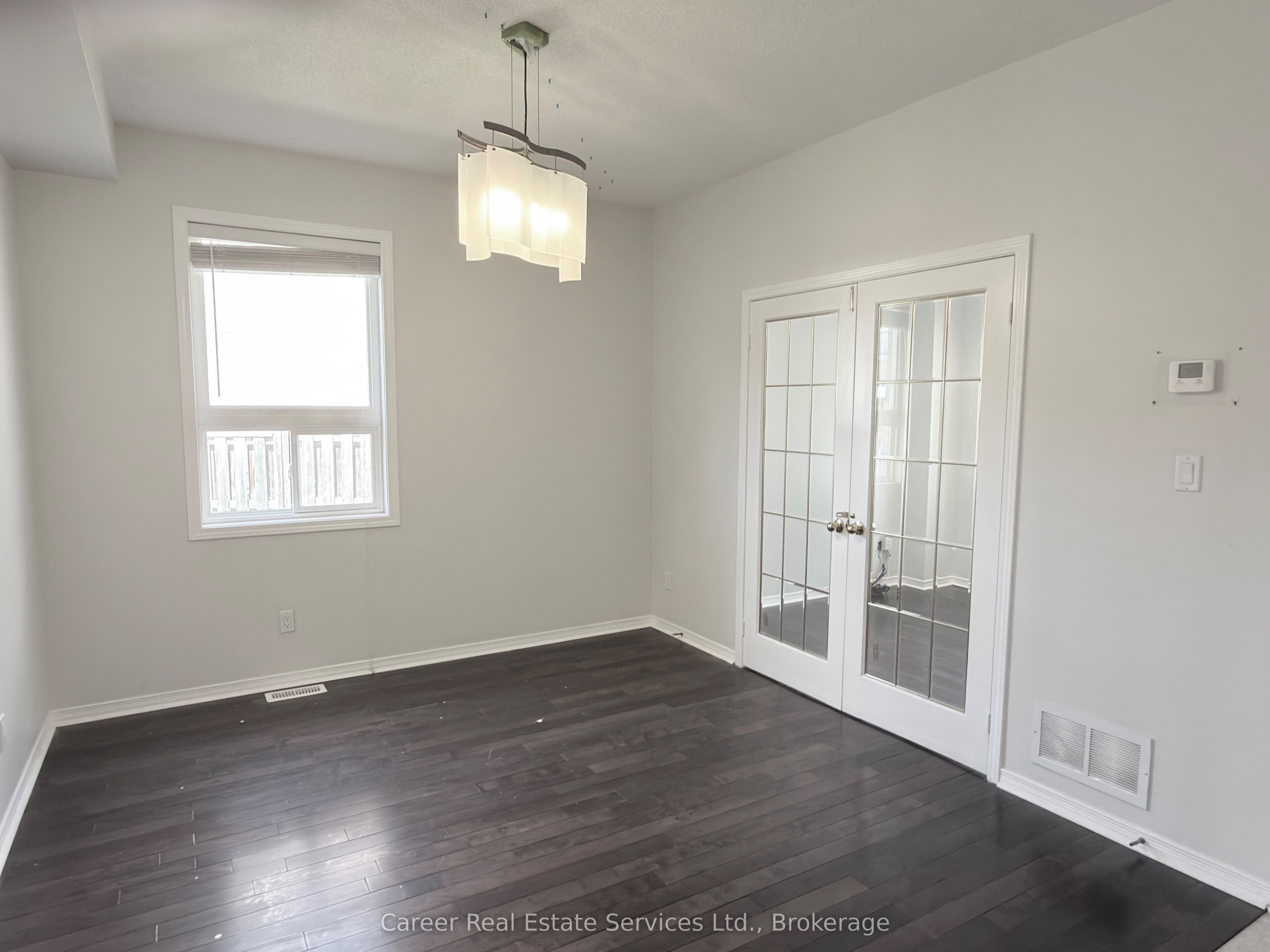 12 Cragg Crescent