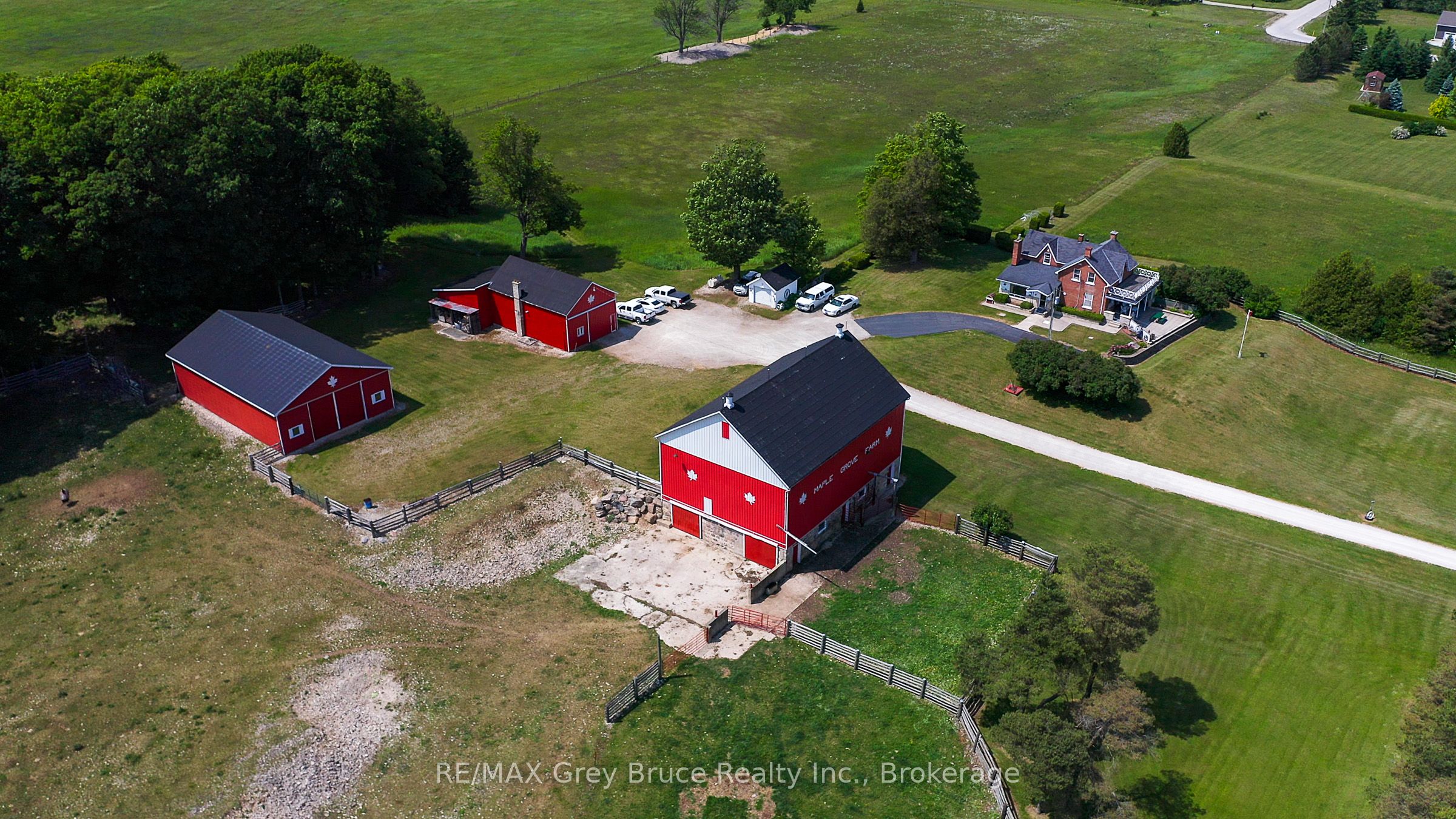 319144 Grey Road 1 N/A