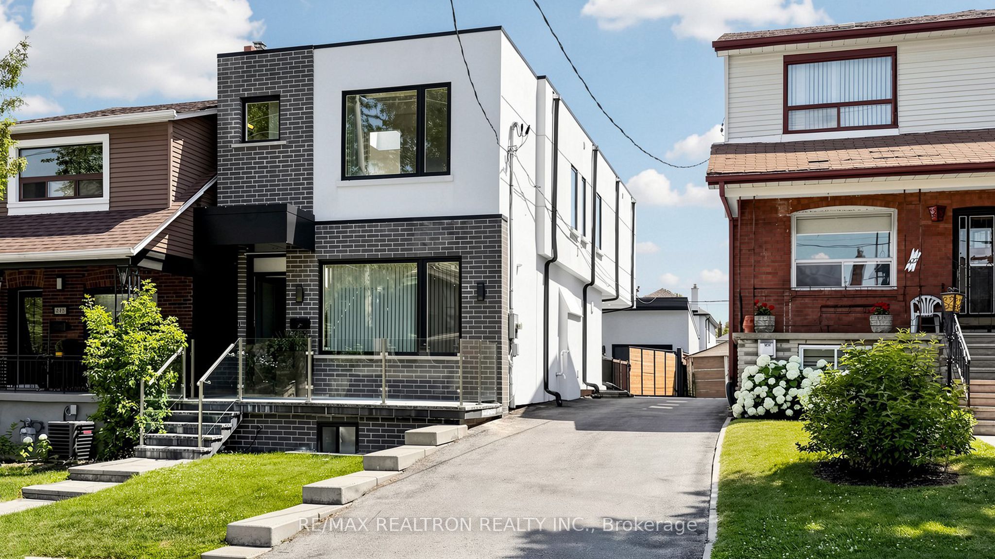 443 Northcliffe Boulevard