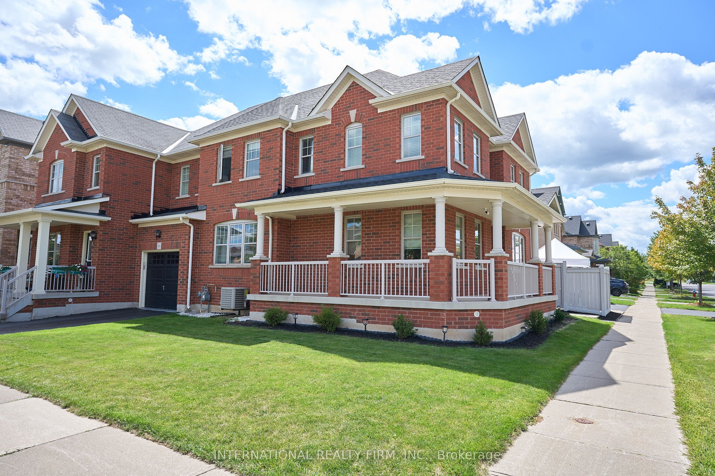 212 Pringle Avenue