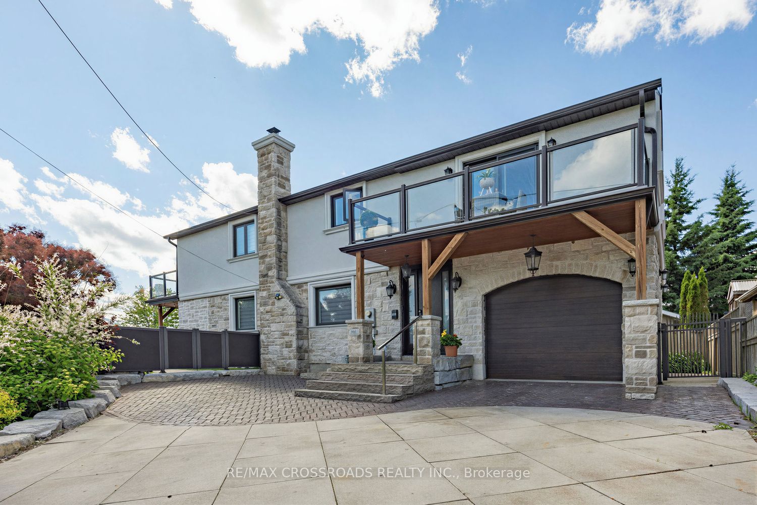 661 Front Road
