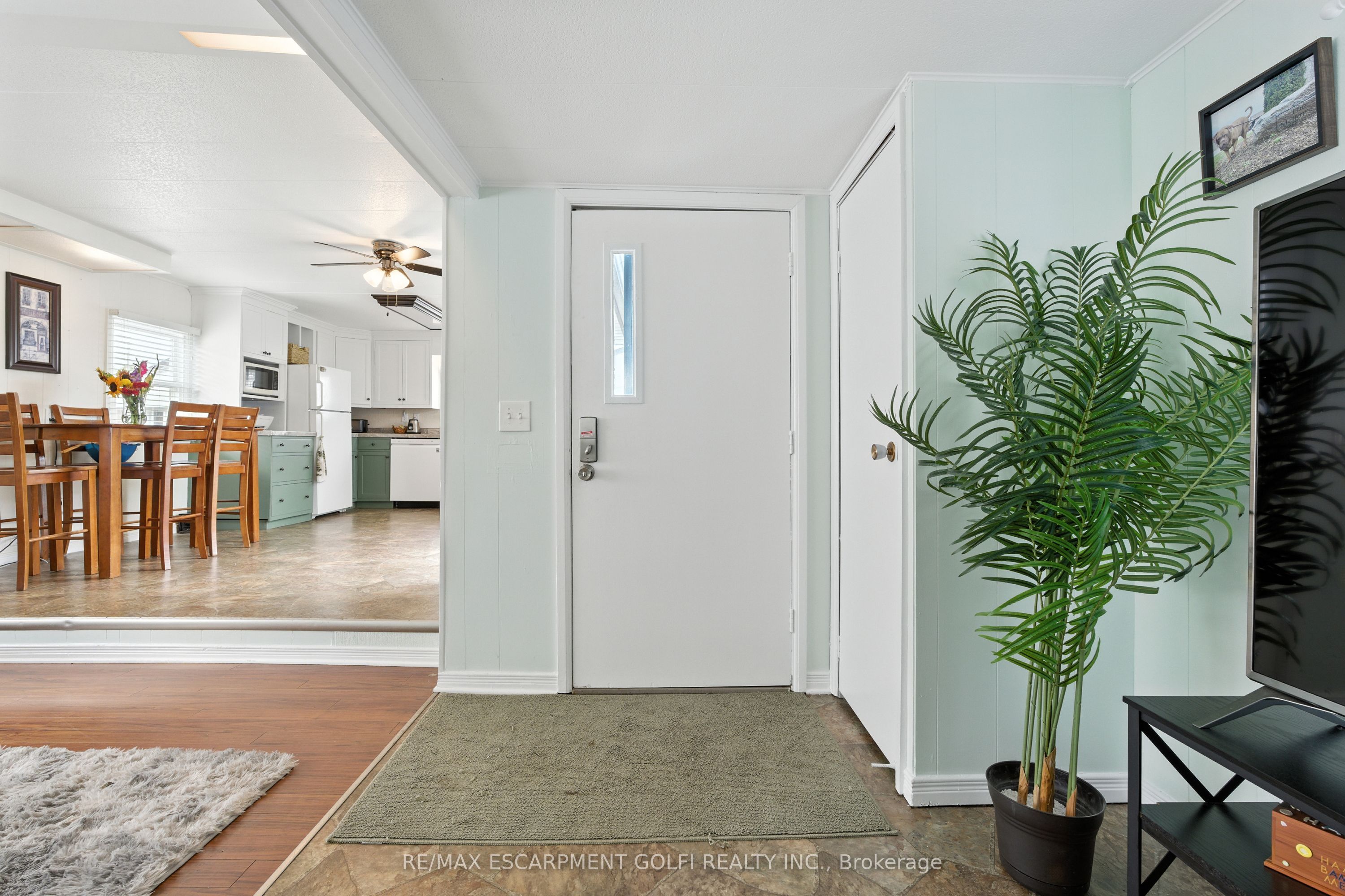 4588 Martha Lane