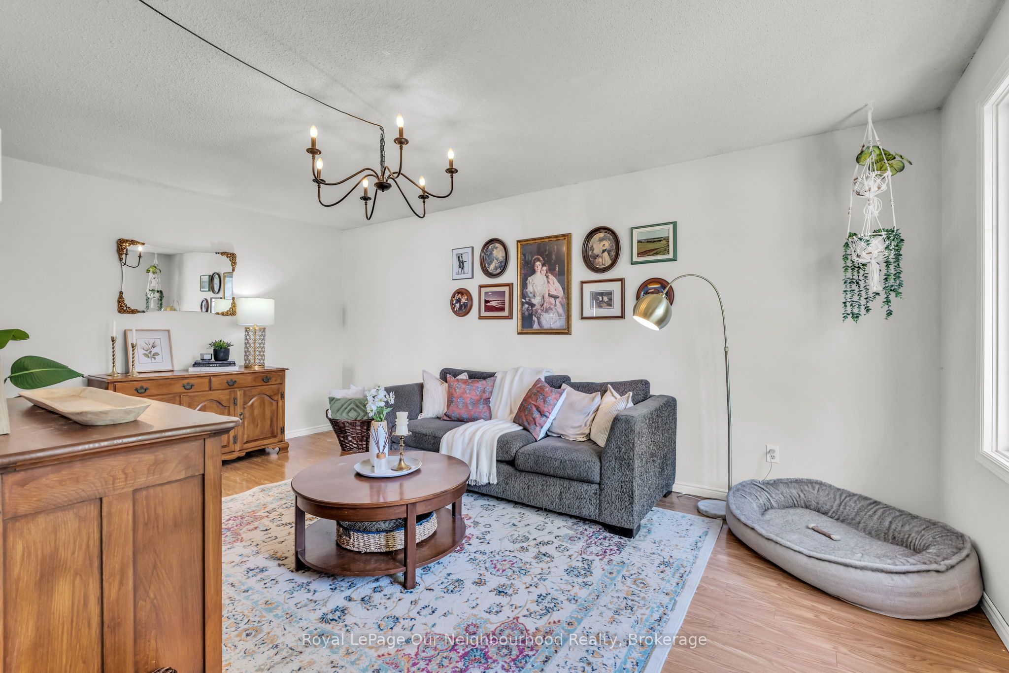 300 Ardsley Crescent