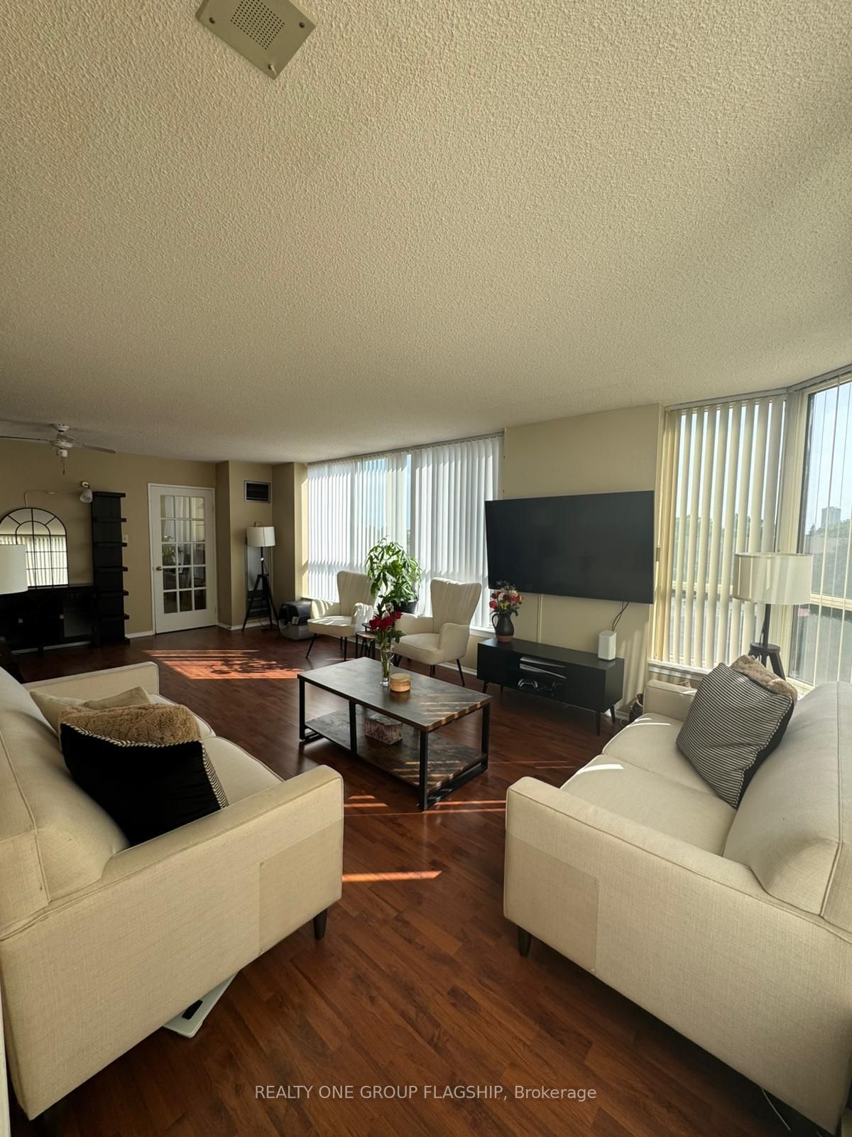 55 Elm Drive 604
