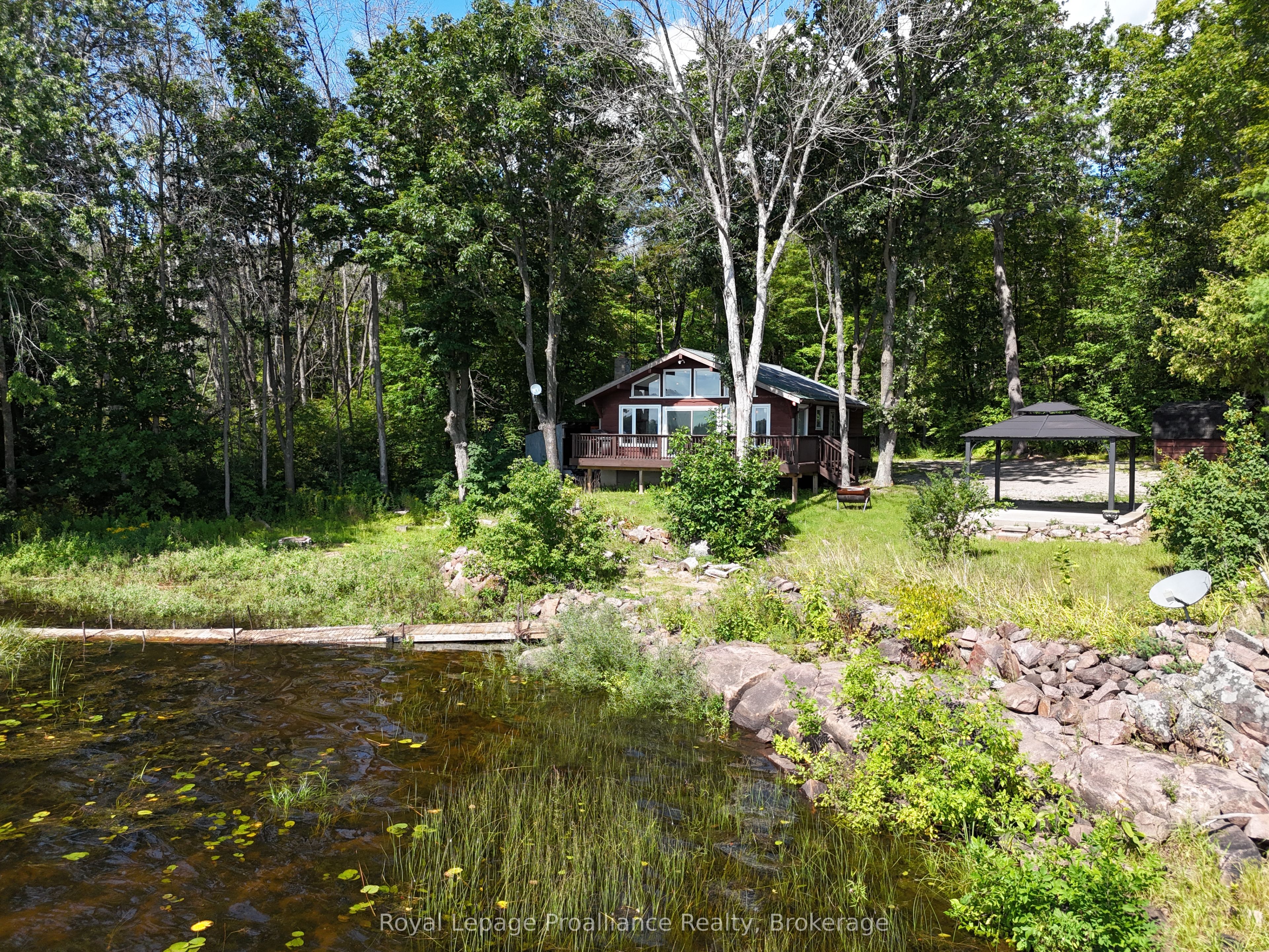214 Lakeview Lane