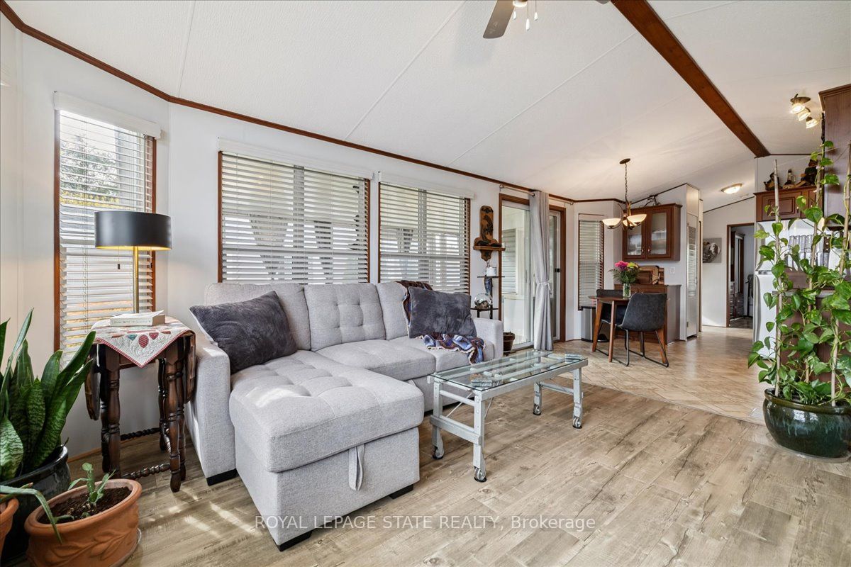 4449 Milburough Line 13 Spruce