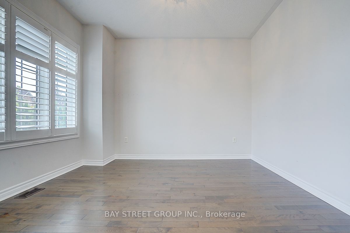 852 William Lee Avenue