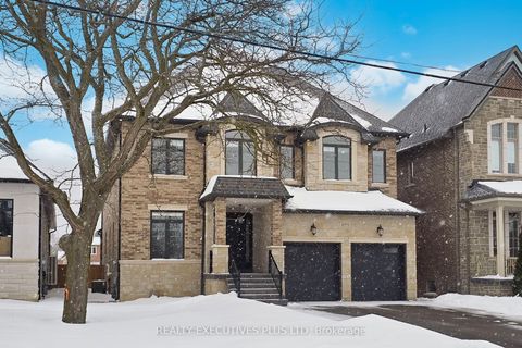 1771 Woodview Avenue Pickering ON L1V 1L3