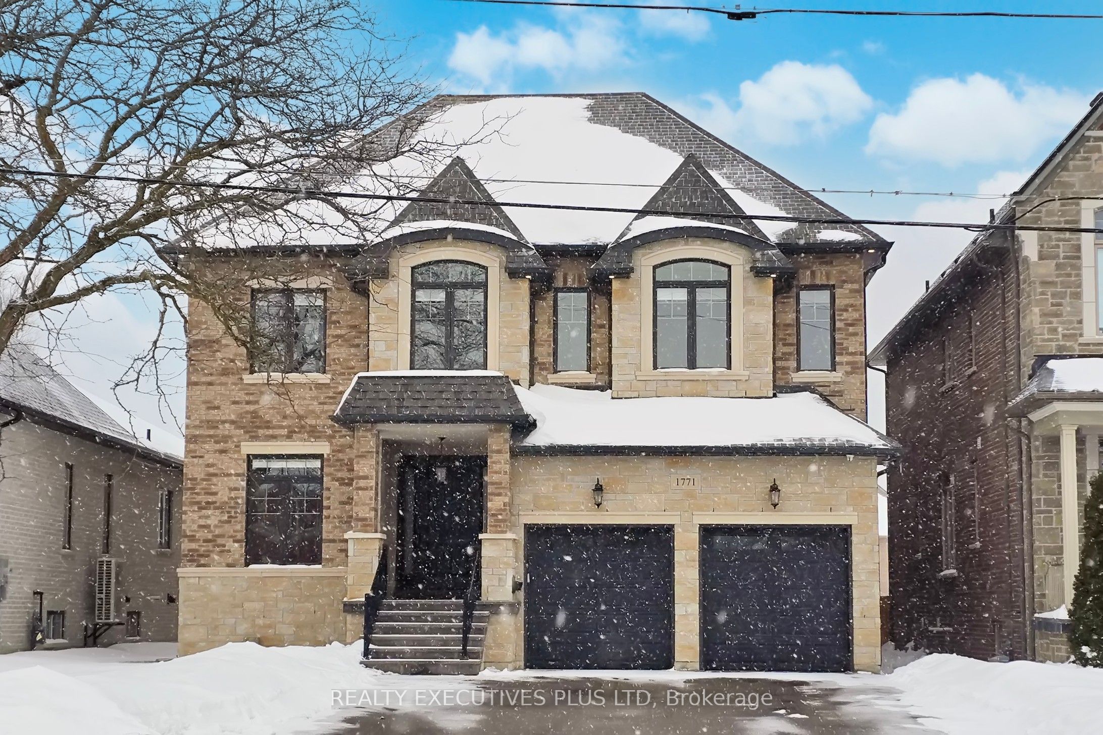 1771 Woodview Avenue