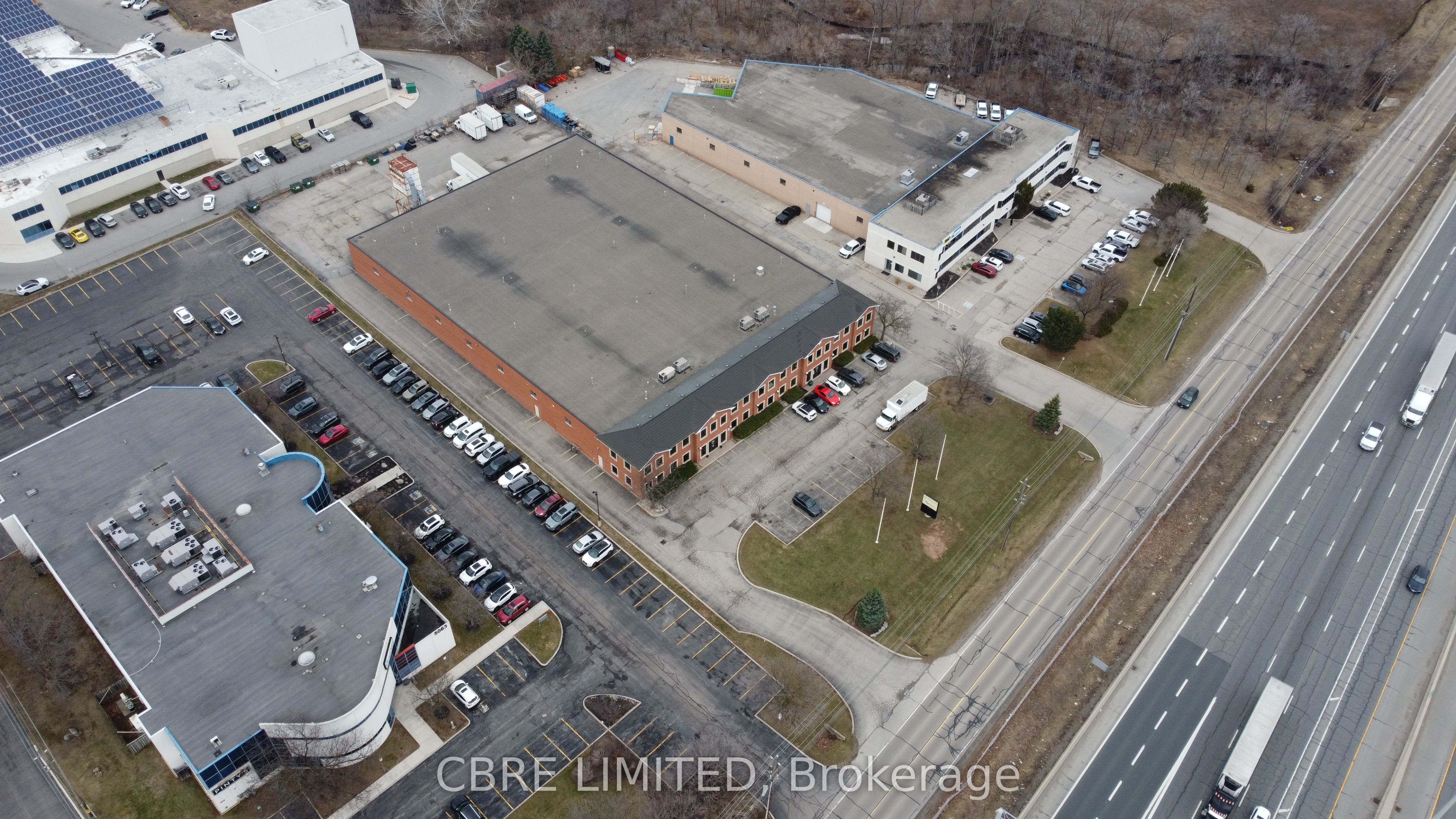 5075 North Service Road