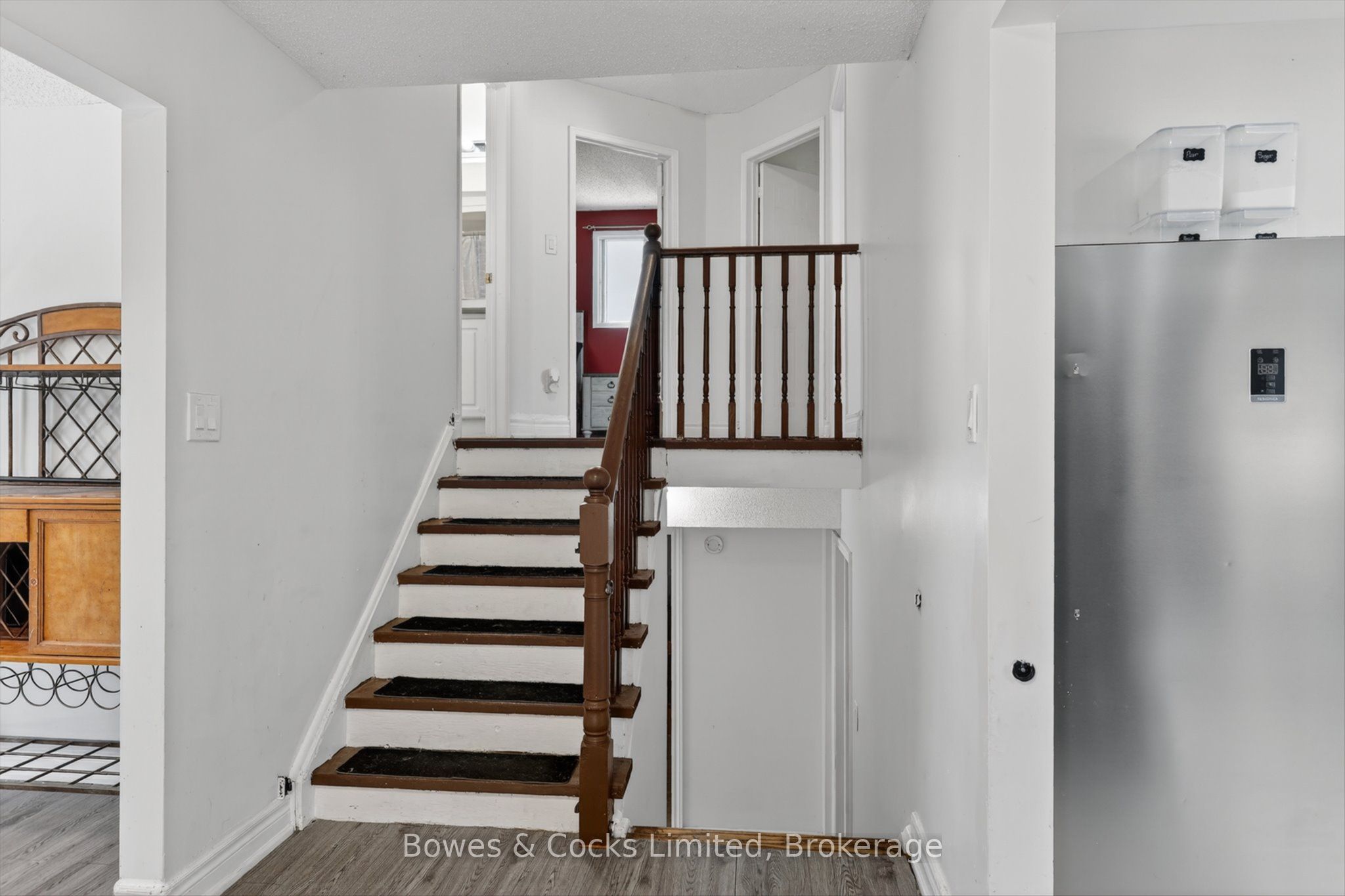 4 Claret Road