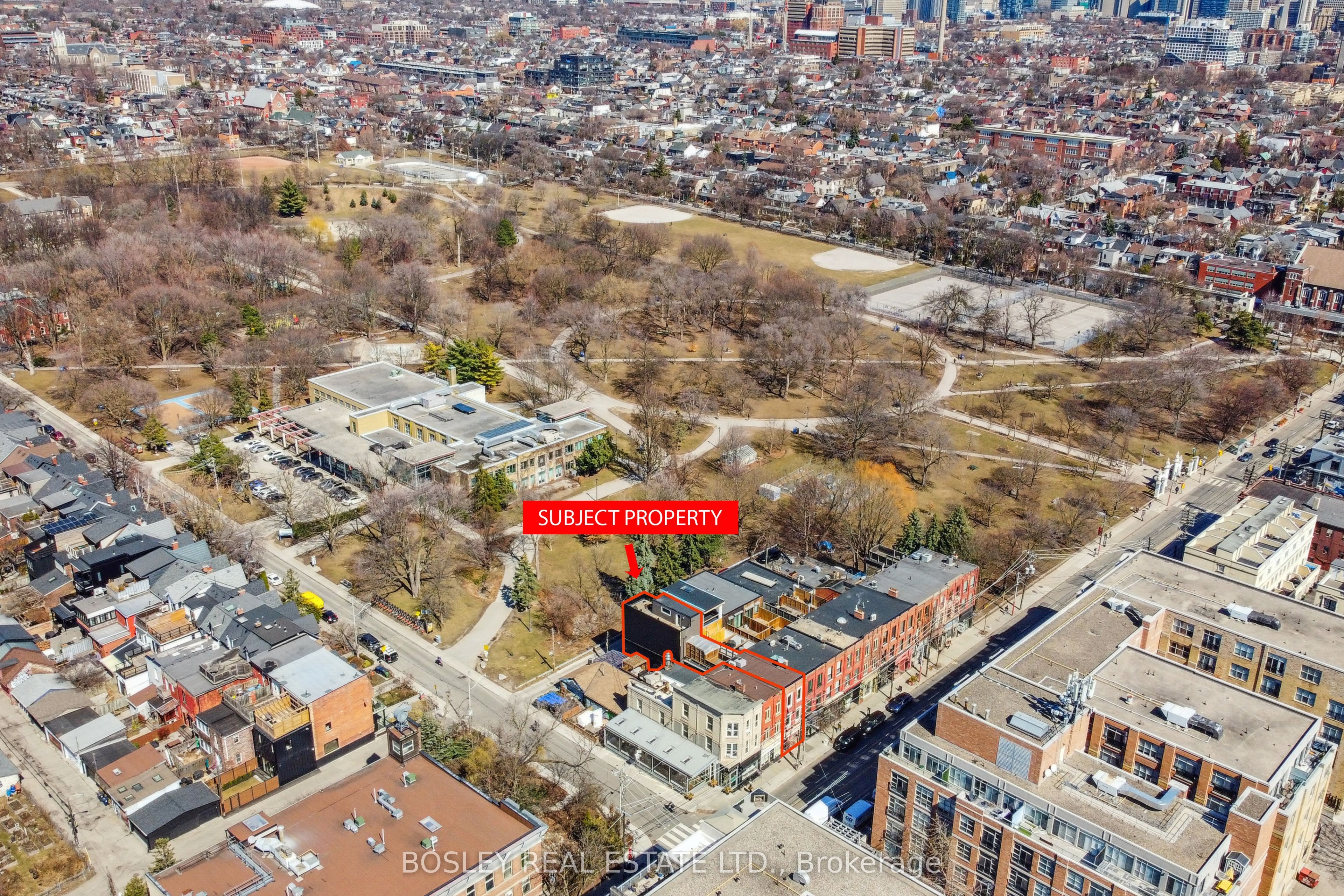 890 Queen Street W