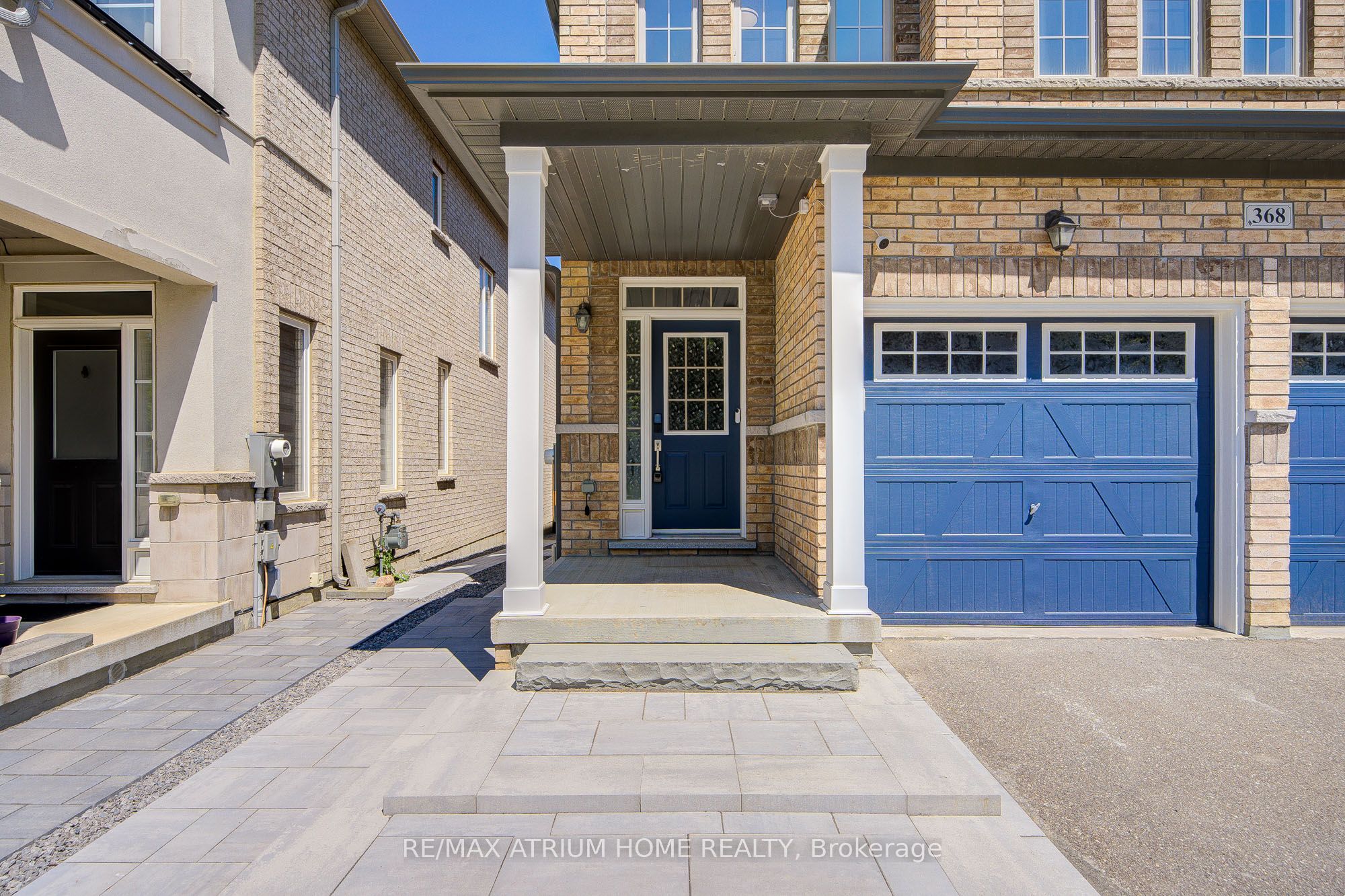 368 Roy Harper Avenue
