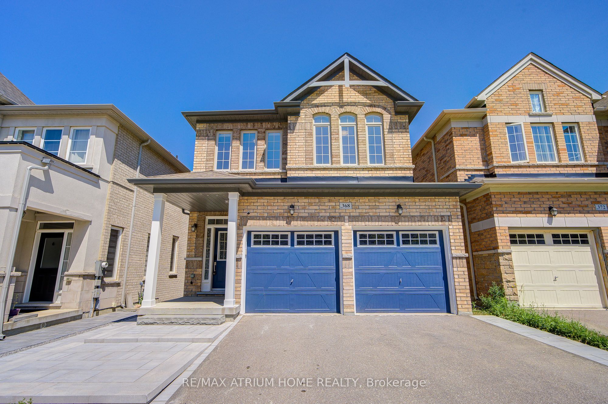368 Roy Harper Avenue