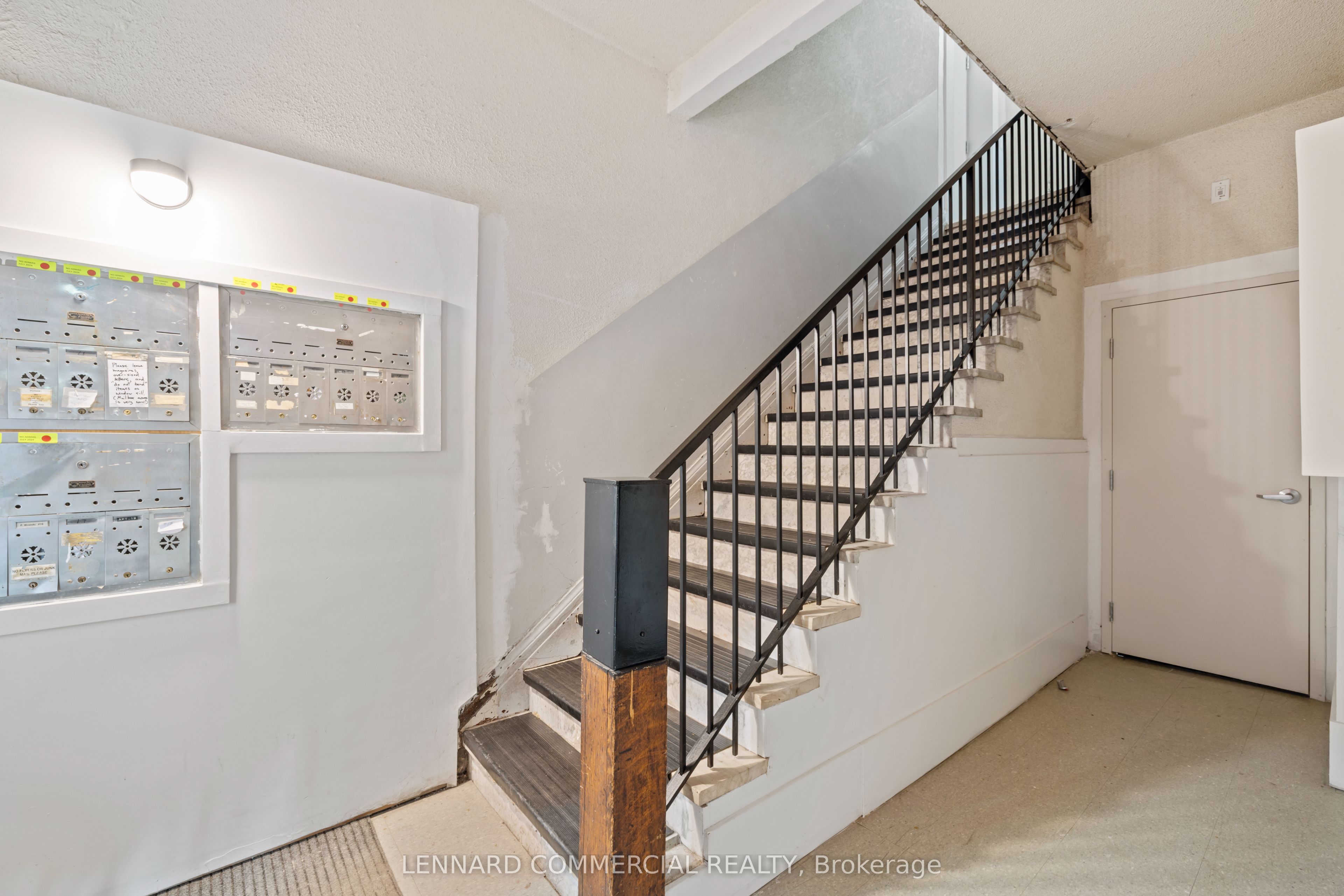 378 Markham Street