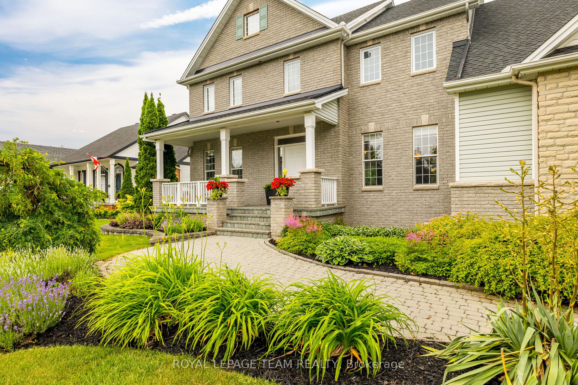 10 Beechgrove Gardens