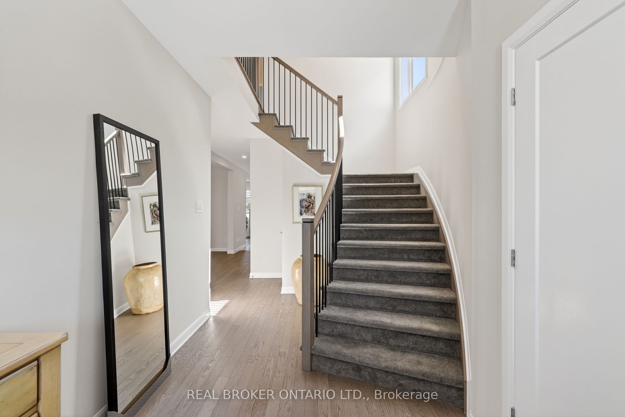 548 Anchor Circle