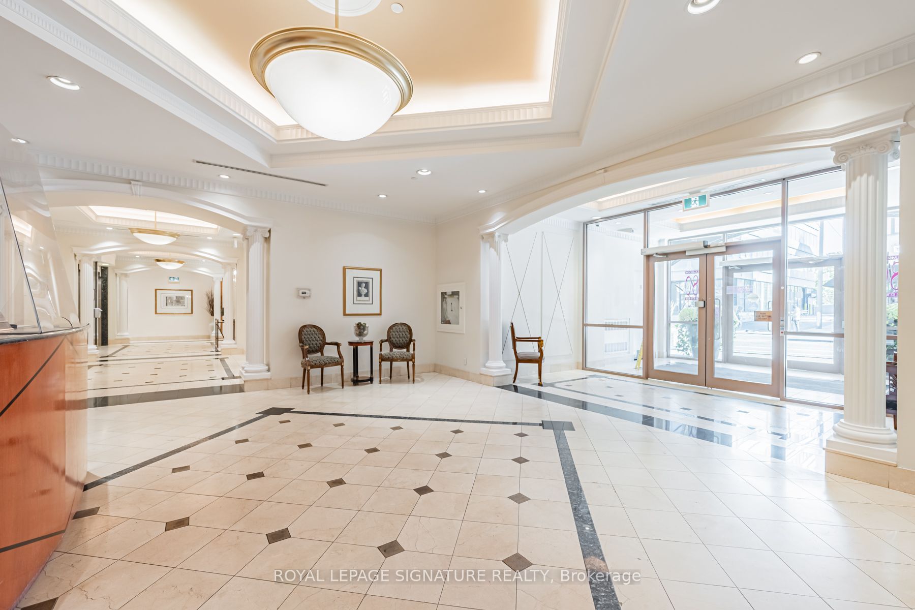 980 Yonge Street 1002