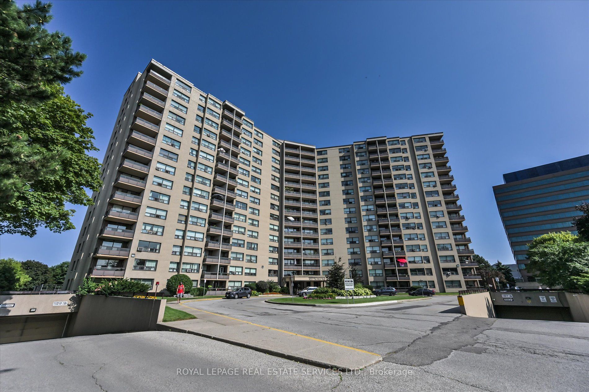 451 The West Mall N/A 1518