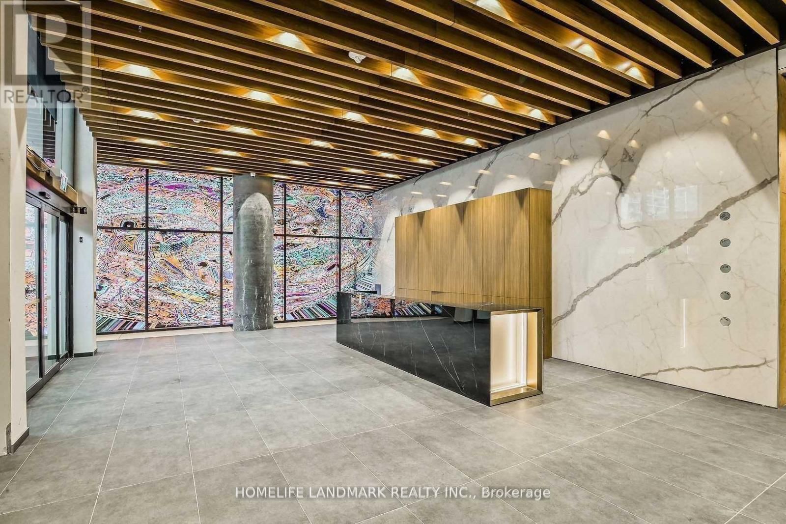 161 Roehampton Avenue E 2908