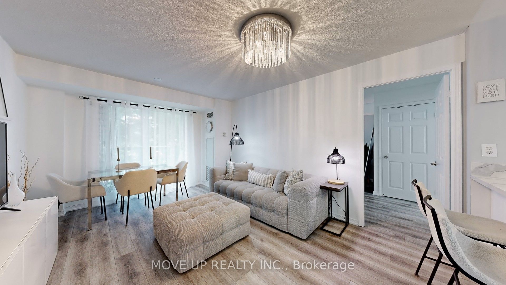 3 Ellesmere Street 225