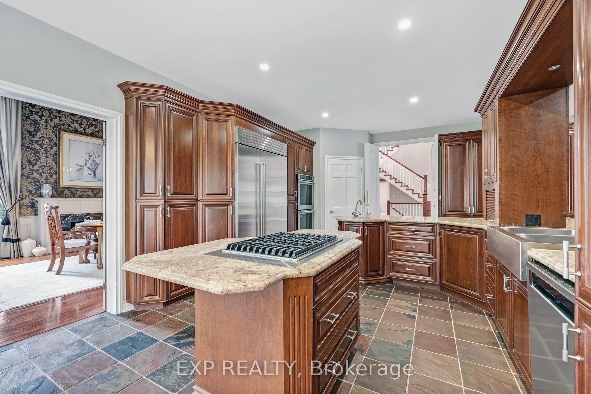 15 Jarvis Avenue