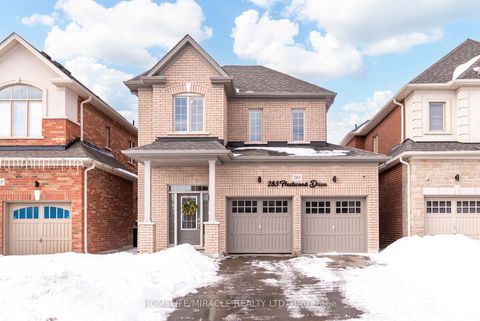283 Fleetwood Drive Oshawa ON L1K 3E8