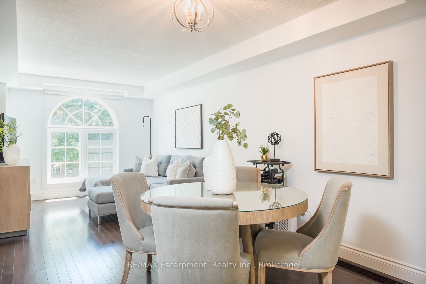 2350 Britannia Road W 46