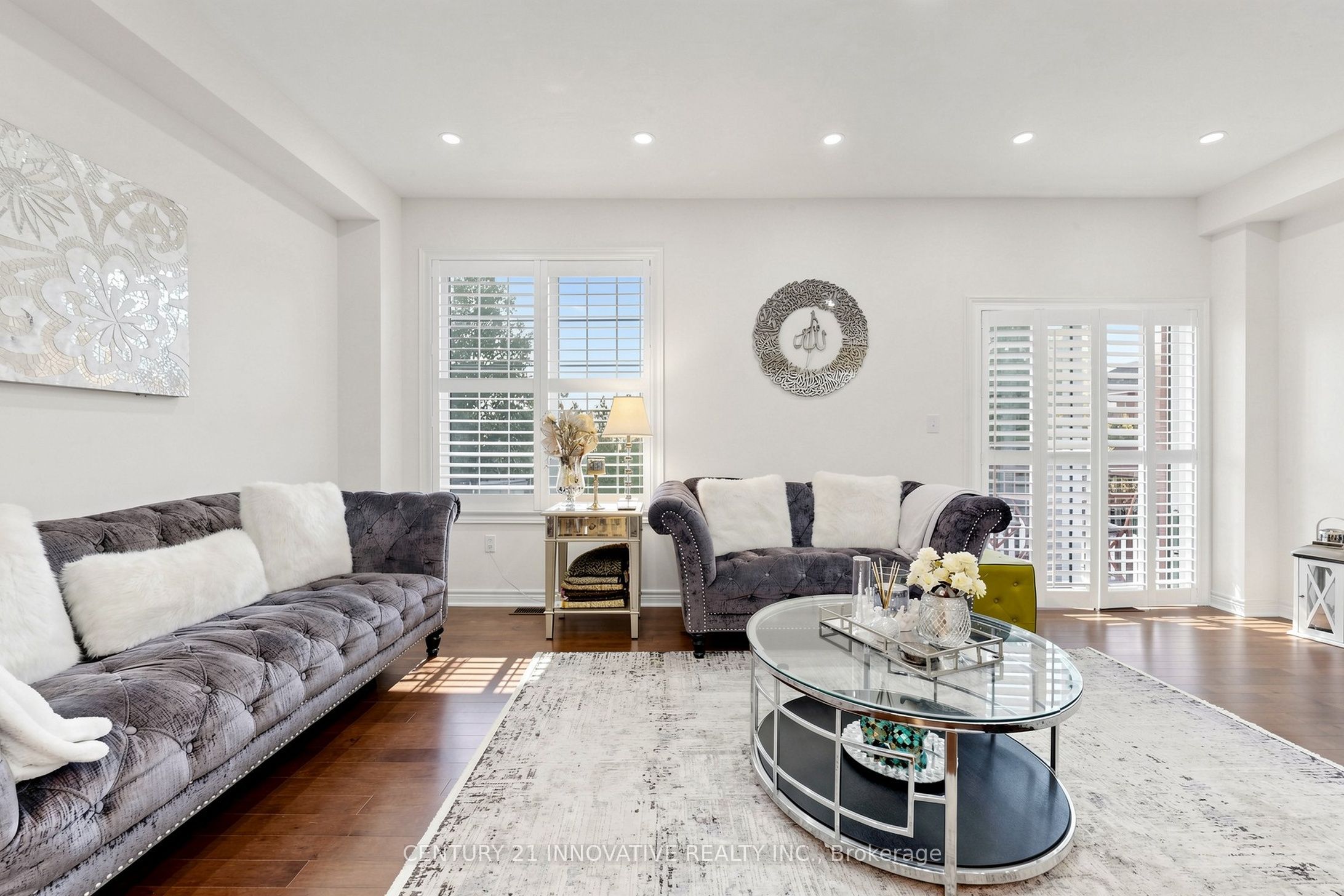 446 Bessborough Drive