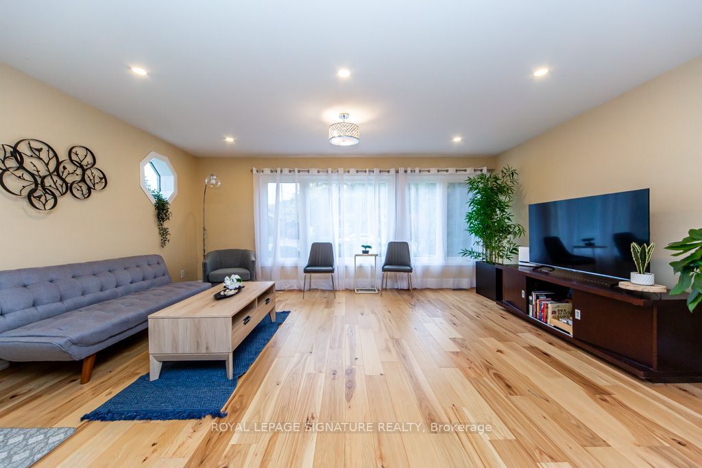10 Beaver Bend Crescent