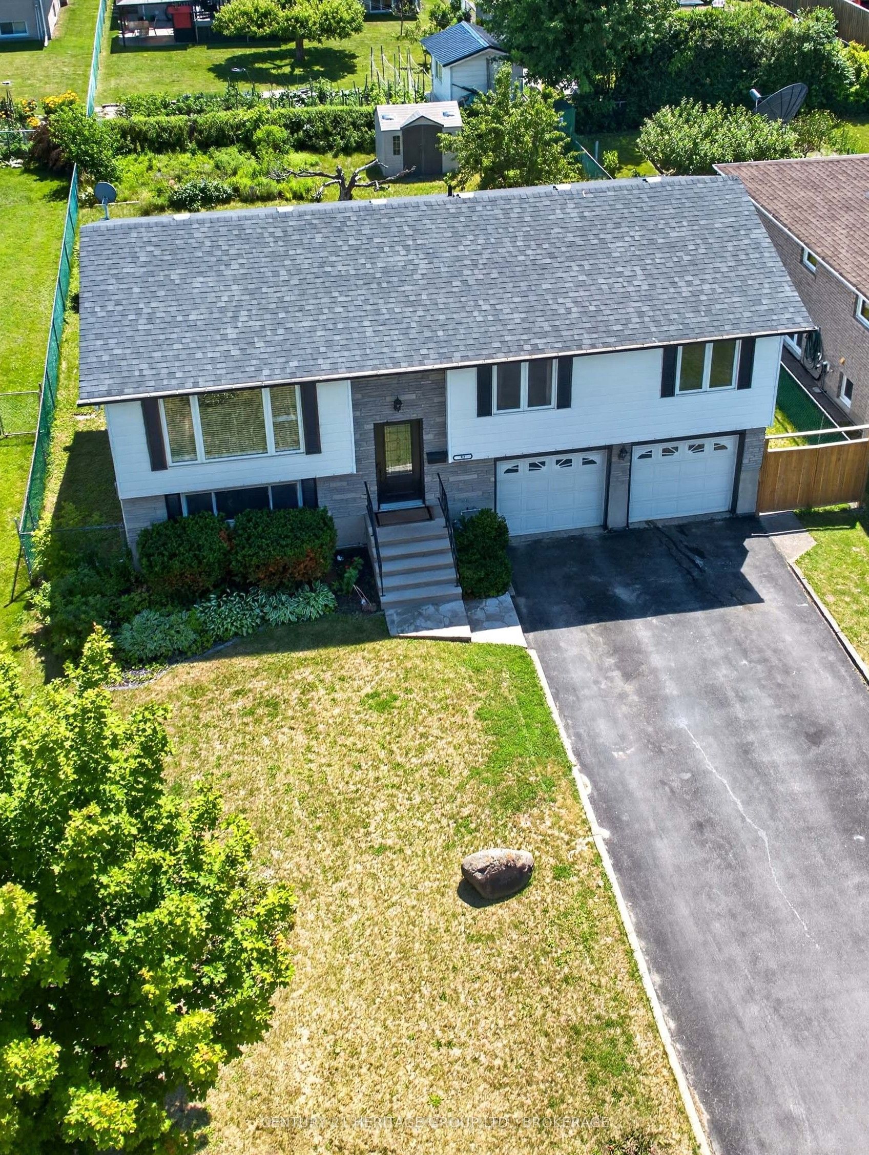 52 Lochinvar Road