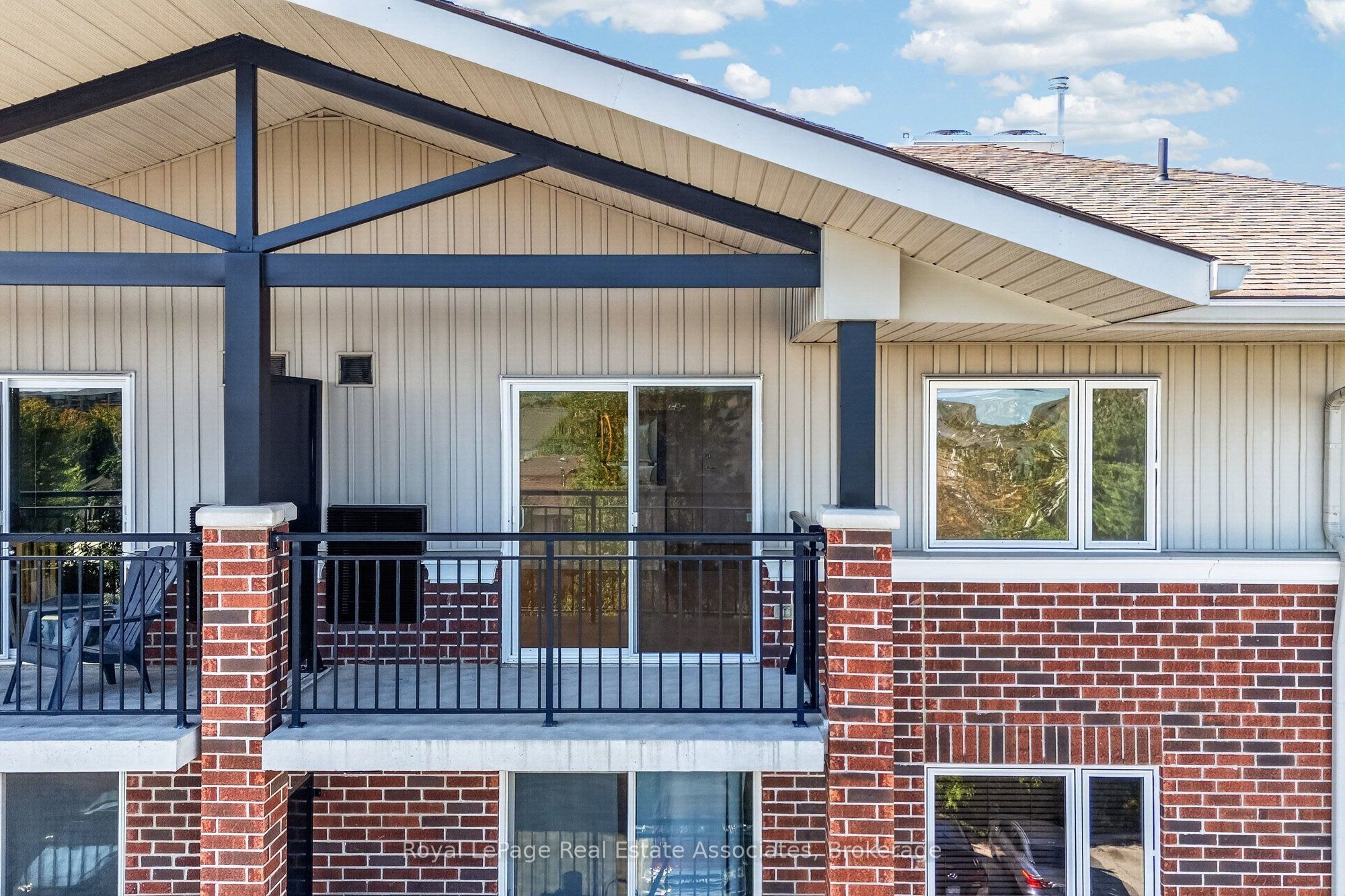 41 Goodwin Drive 401