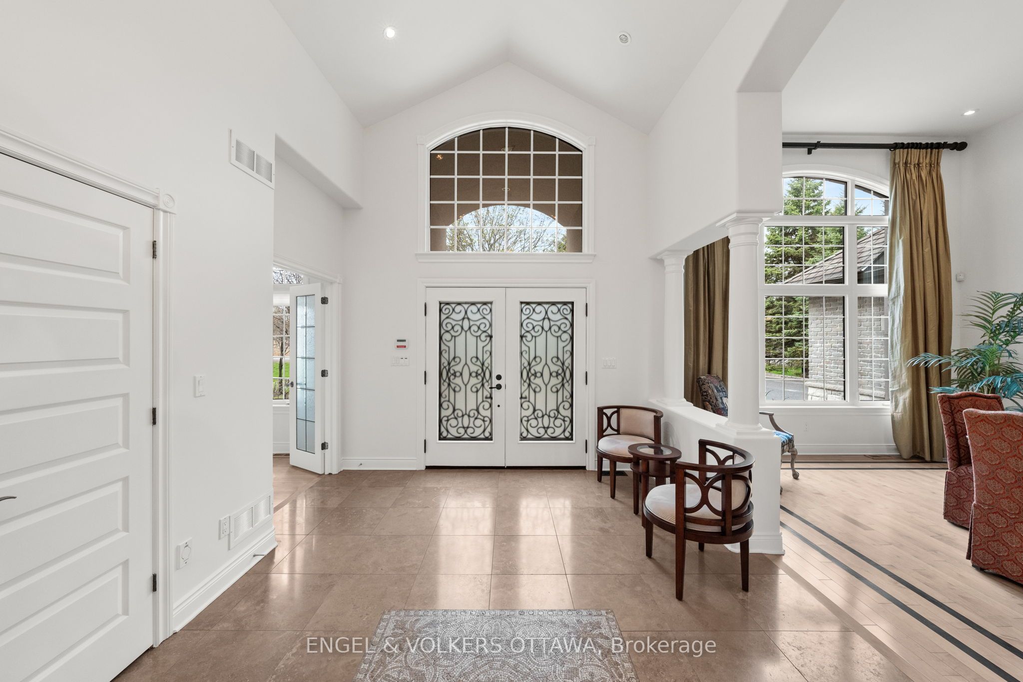 25 Winding Way