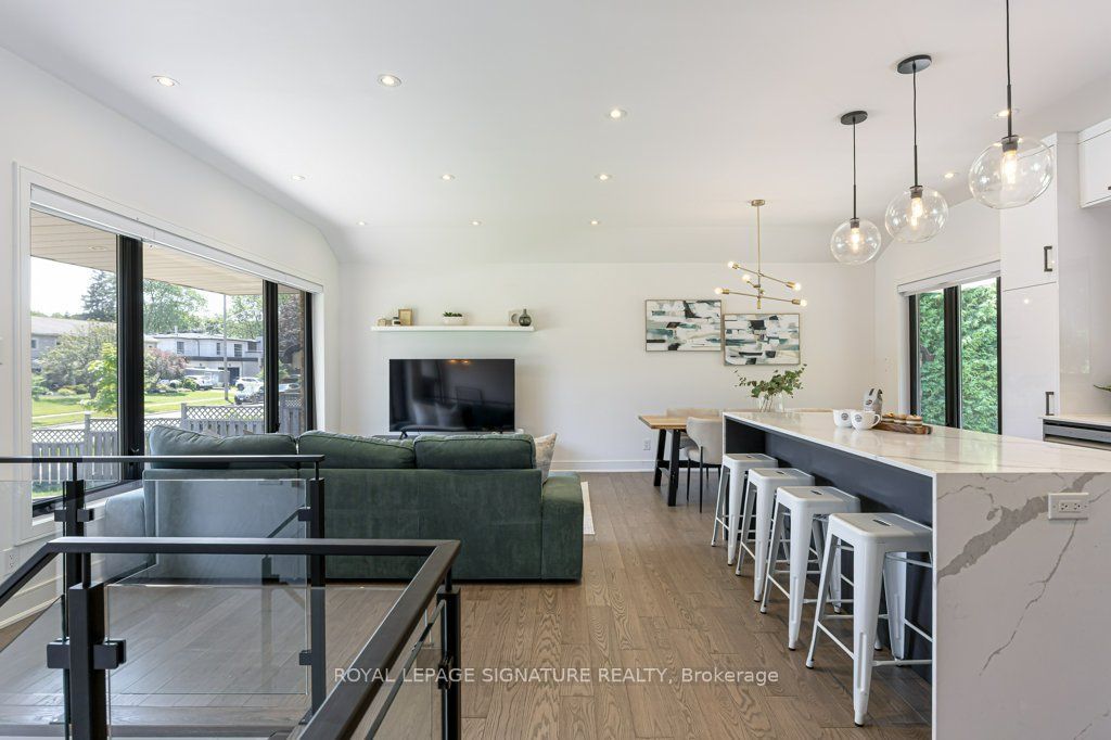 14 Bonacres Avenue